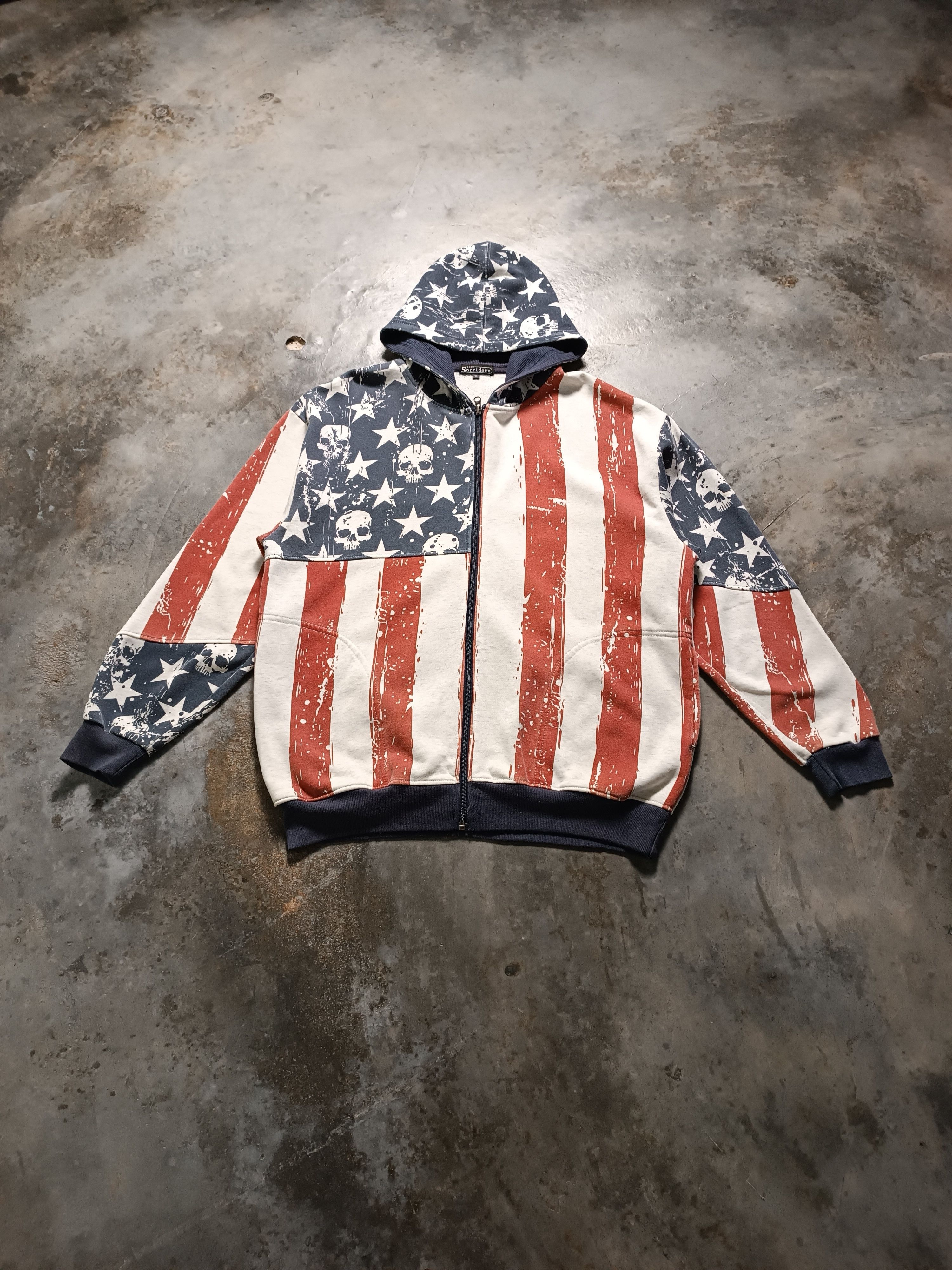 image of Vintage Sorridere Skull Usa Flag Hoodie, Men's (Size 2XL)