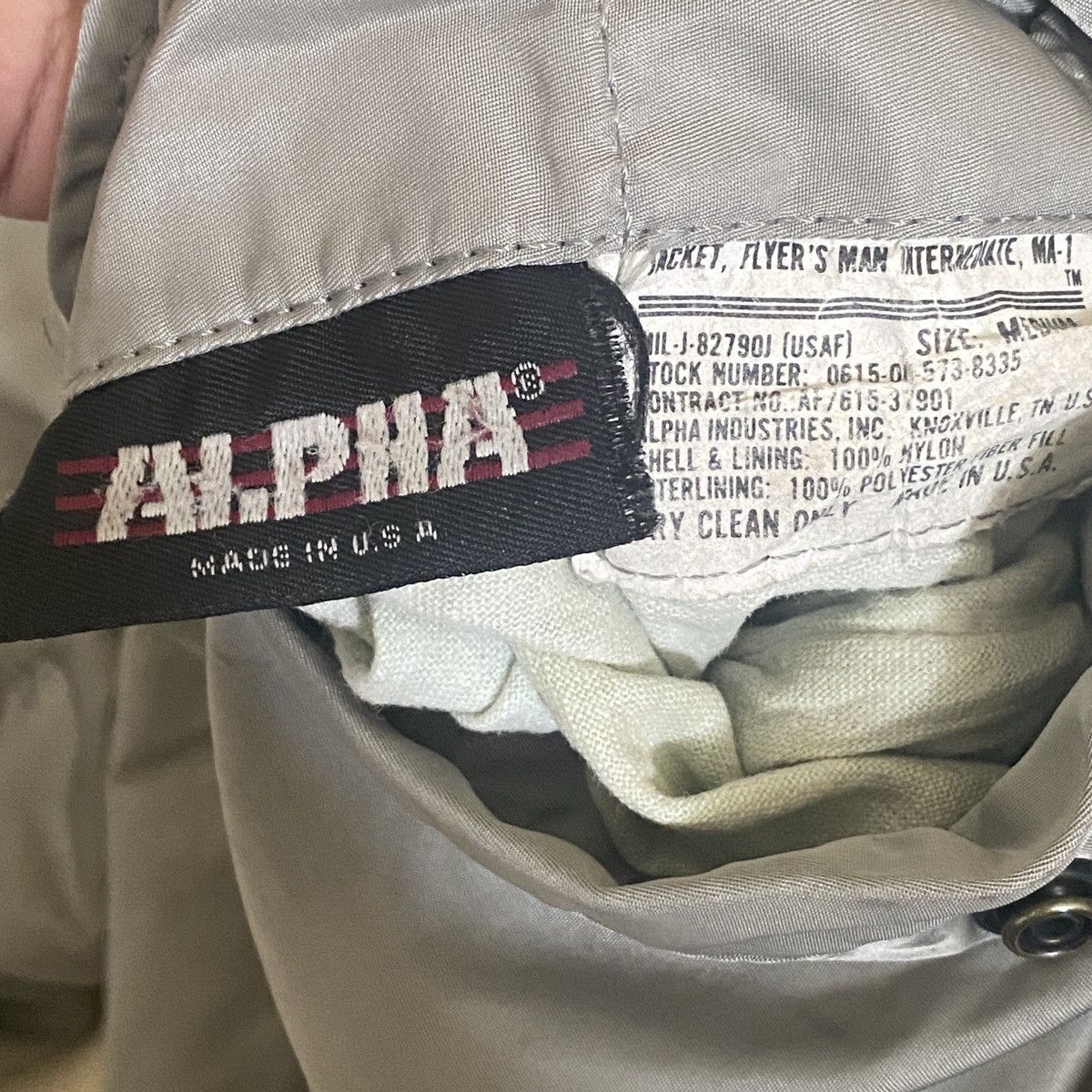 Alpha Industries 🔥LAST PRICE🔥 Alpha USAF Type MA-1 Reversible Bomber Jacket Size US M / EU 48-50 / 2 - 22 Thumbnail