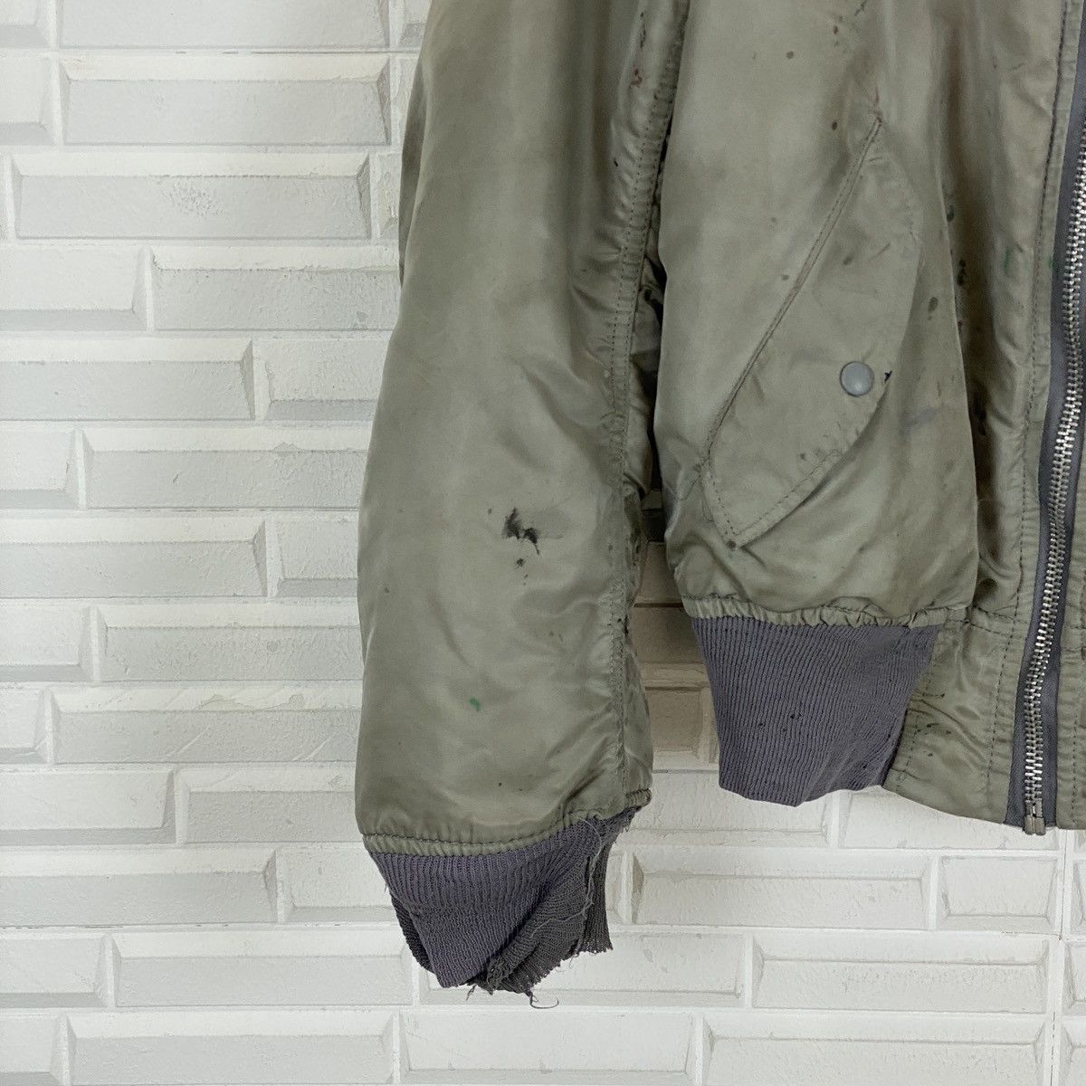 Alpha Industries 🔥LAST PRICE🔥 Alpha USAF Type MA-1 Reversible Bomber Jacket Size US M / EU 48-50 / 2 - 4 Thumbnail