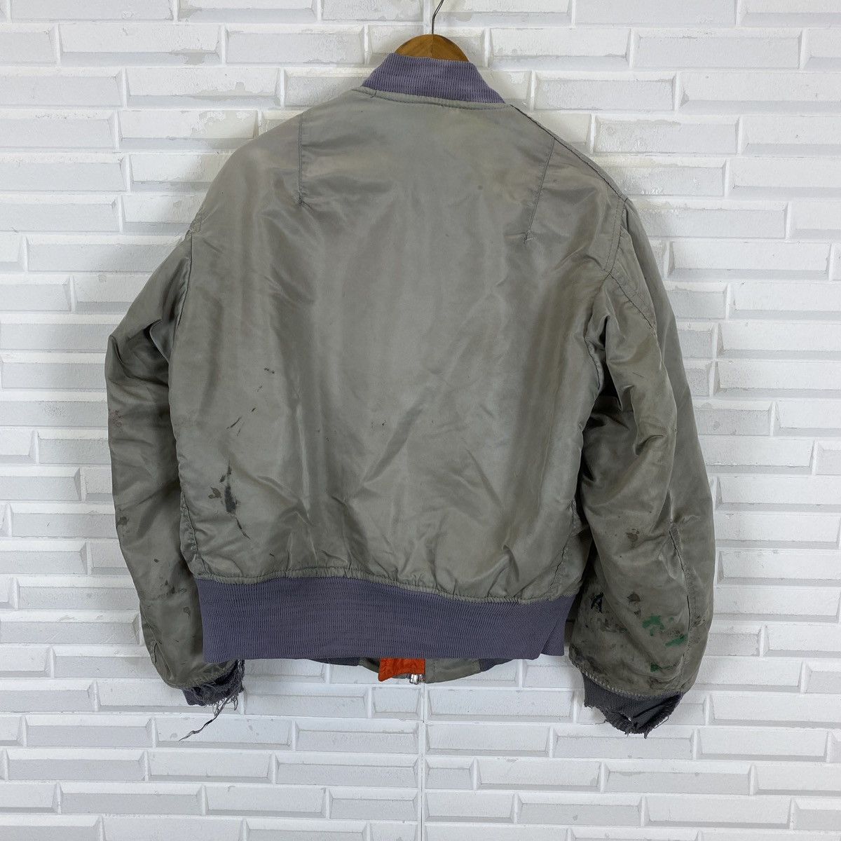 Alpha Industries 🔥LAST PRICE🔥 Alpha USAF Type MA-1 Reversible Bomber Jacket Size US M / EU 48-50 / 2 - 12 Thumbnail