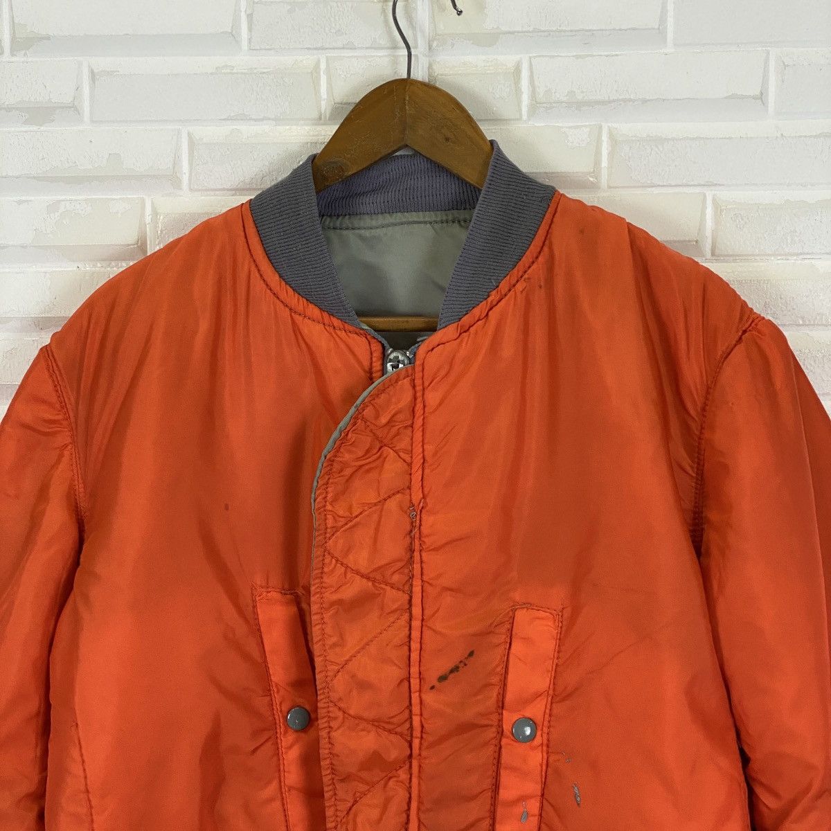 Alpha Industries 🔥LAST PRICE🔥 Alpha USAF Type MA-1 Reversible Bomber Jacket Size US M / EU 48-50 / 2 - 15 Thumbnail