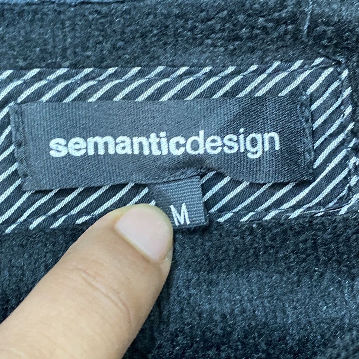 Japanese Brand Semantic Design Turtleneck Sweater Size US M / EU 48-50 / 2 - 9 Thumbnail