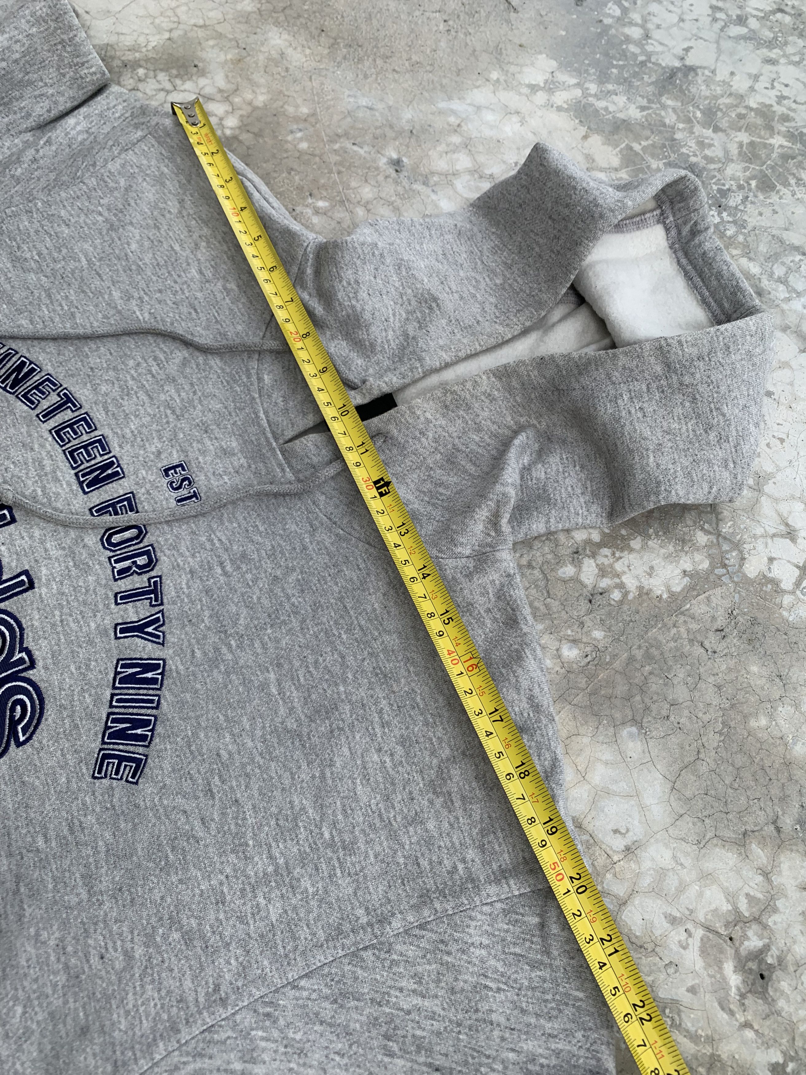 Adidas Vintage Adidas Embroidery Spell Out Logo Hoodie Size US L / EU 52-54 / 3 - 11 Thumbnail