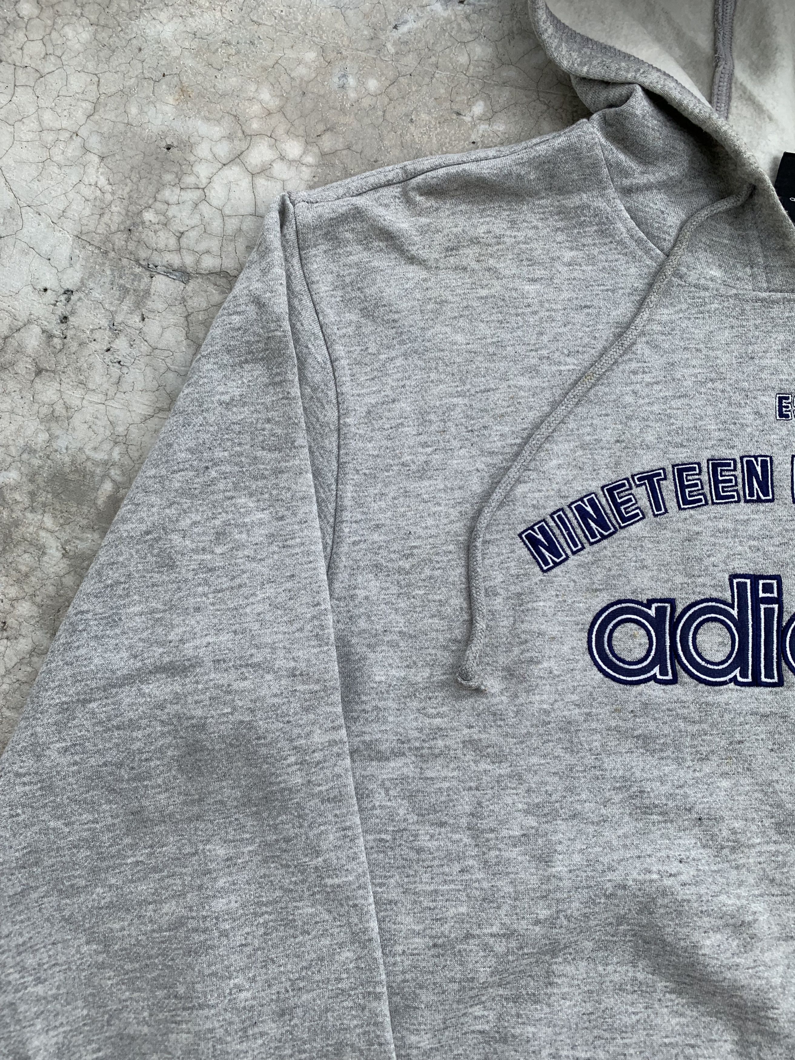 Adidas Vintage Adidas Embroidery Spell Out Logo Hoodie Size US L / EU 52-54 / 3 - 5 Thumbnail