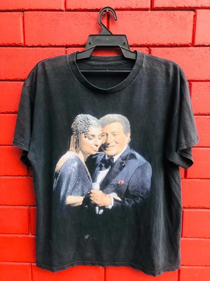 Japanese Brand Vintage Tony Bennet & Lady Gaga Cheek To Cheek Shirt Size US L / EU 52-54 / 3 - 1 Thumbnail