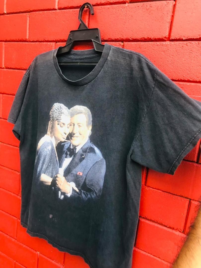Japanese Brand Vintage Tony Bennet & Lady Gaga Cheek To Cheek Shirt Size US L / EU 52-54 / 3 - 5 Thumbnail