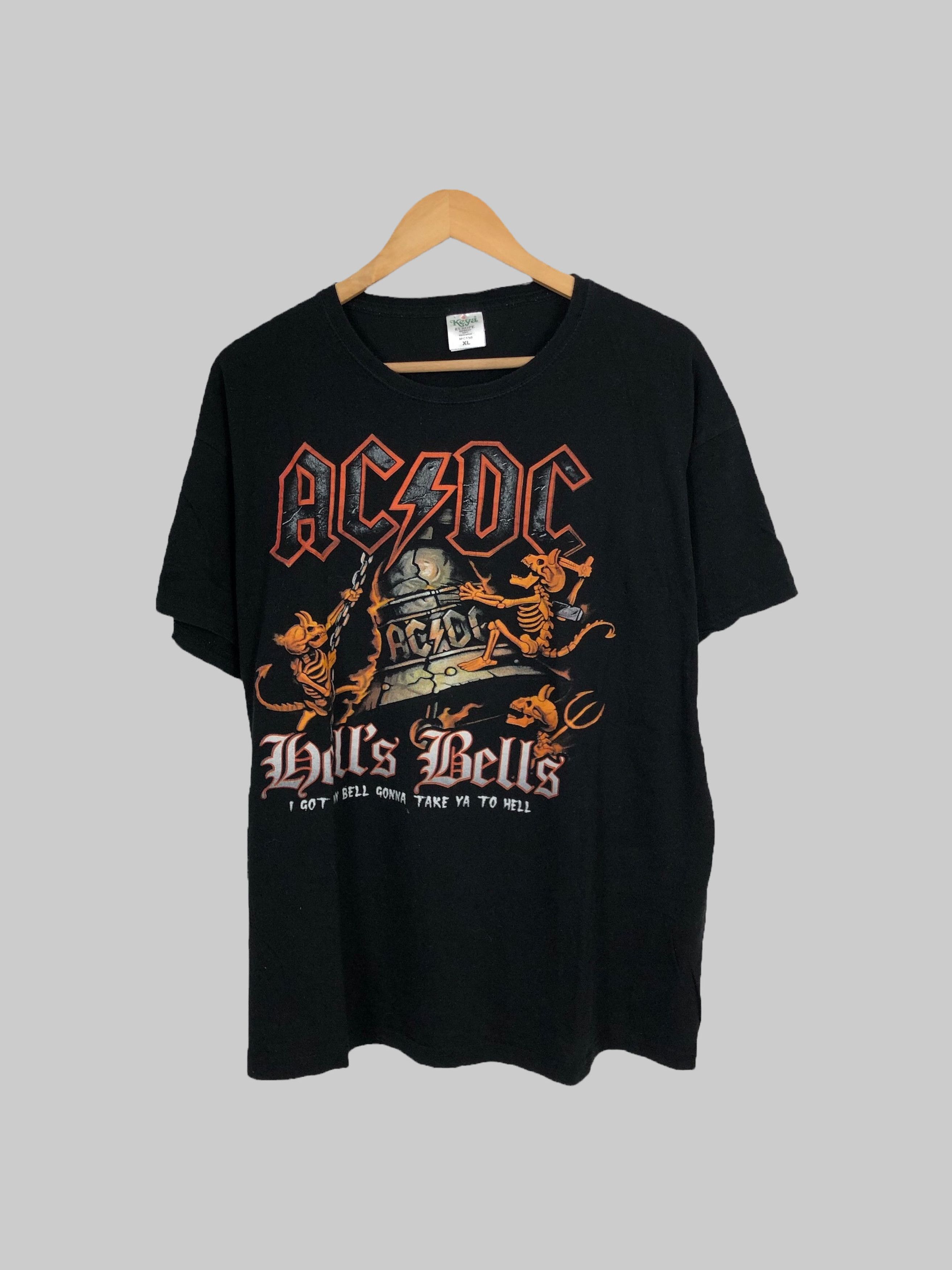Band Tees Vintage AC/DC Hells Bells Tee (Iron Maiden Pink Floyd Halen Size US XL / EU 56 / 4 - 1 Thumbnail