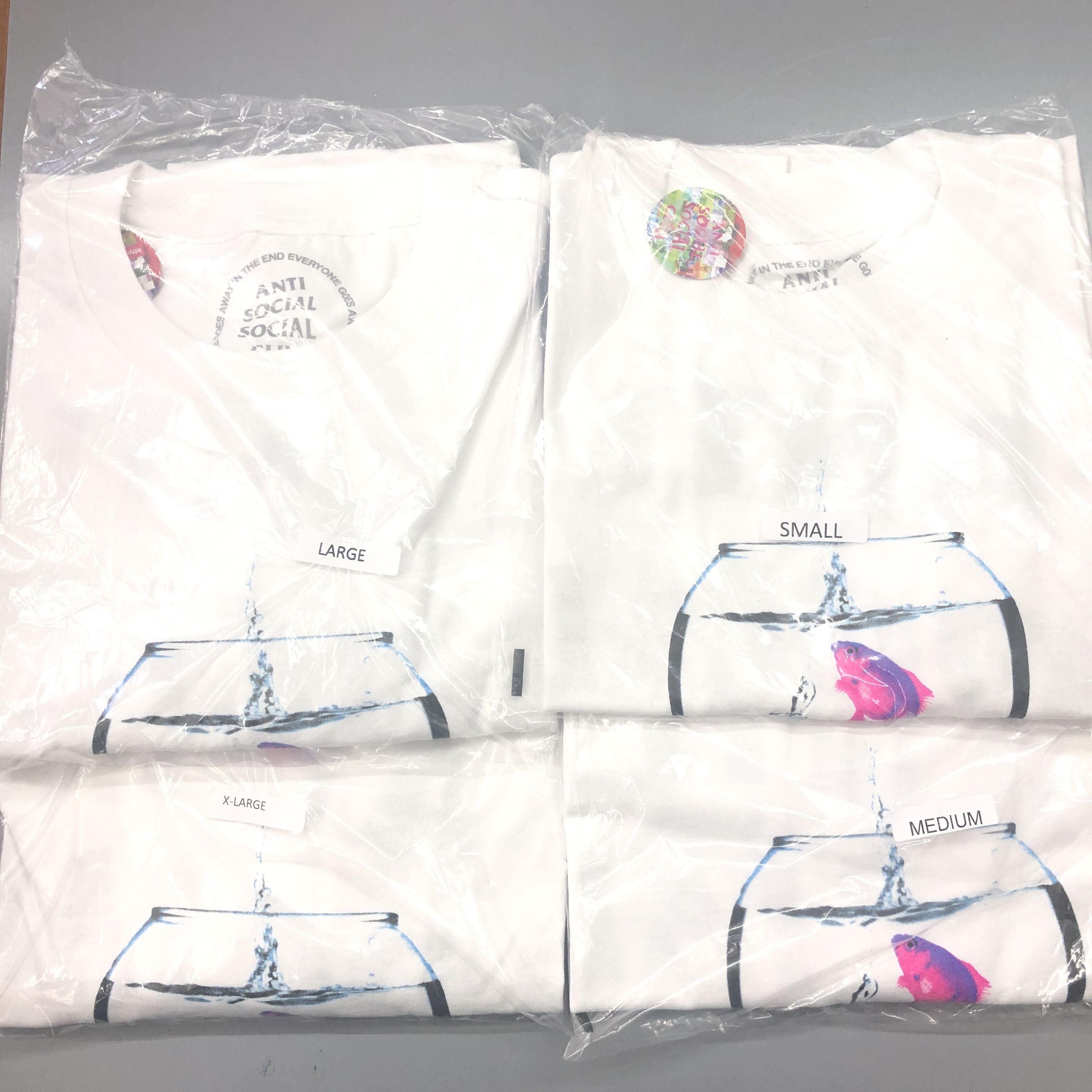Anti Social Social Club DS ASSC Black Logo Glitter White Tee in hand Supreme BAPE Size US M / EU 48-50 / 2 - 7 Thumbnail