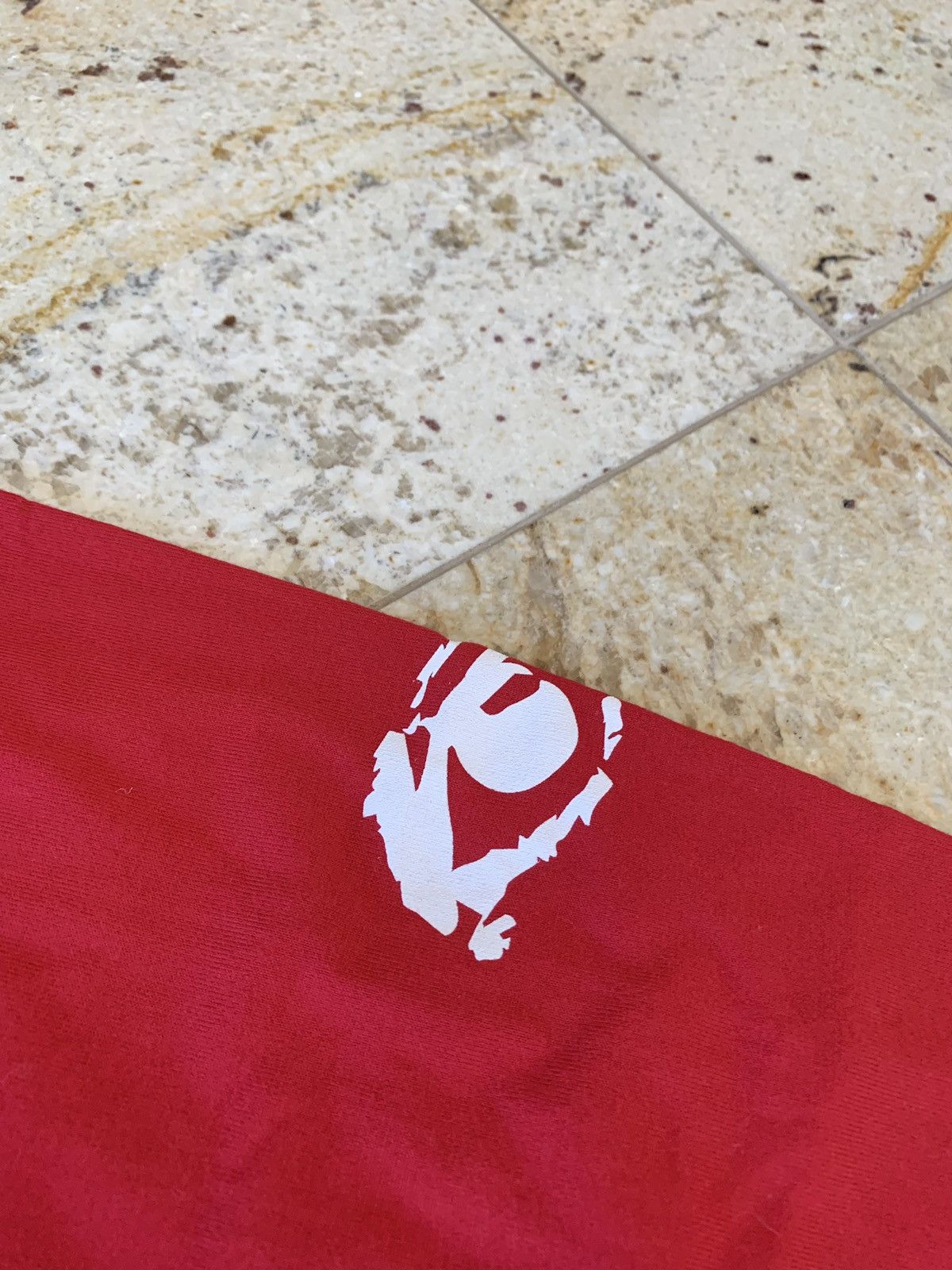 John Undercover Indispensables LS Tee in Red Size US L / EU 52-54 / 3 - 12 Thumbnail