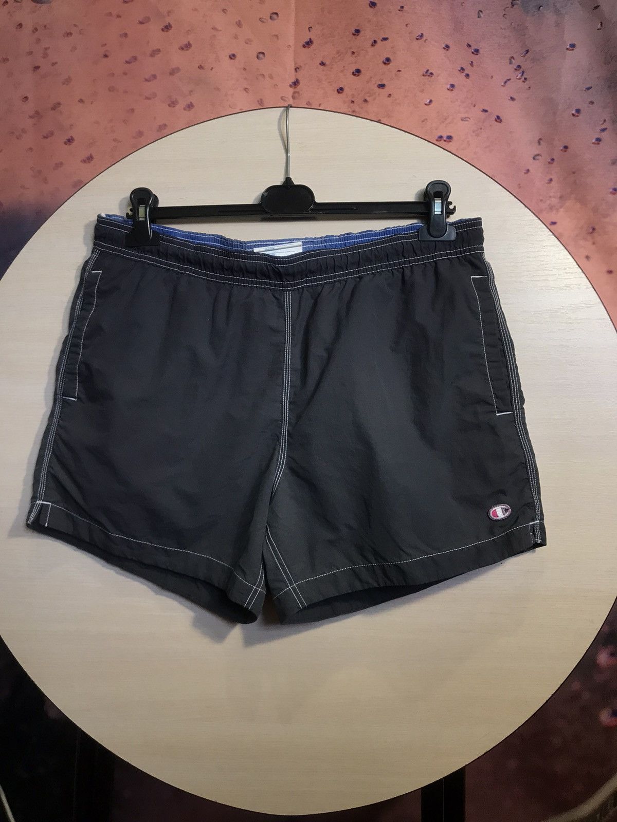 Champion Vintage Champion streetwear shorts Size US 34 / EU 50 - 2 Thumbnail