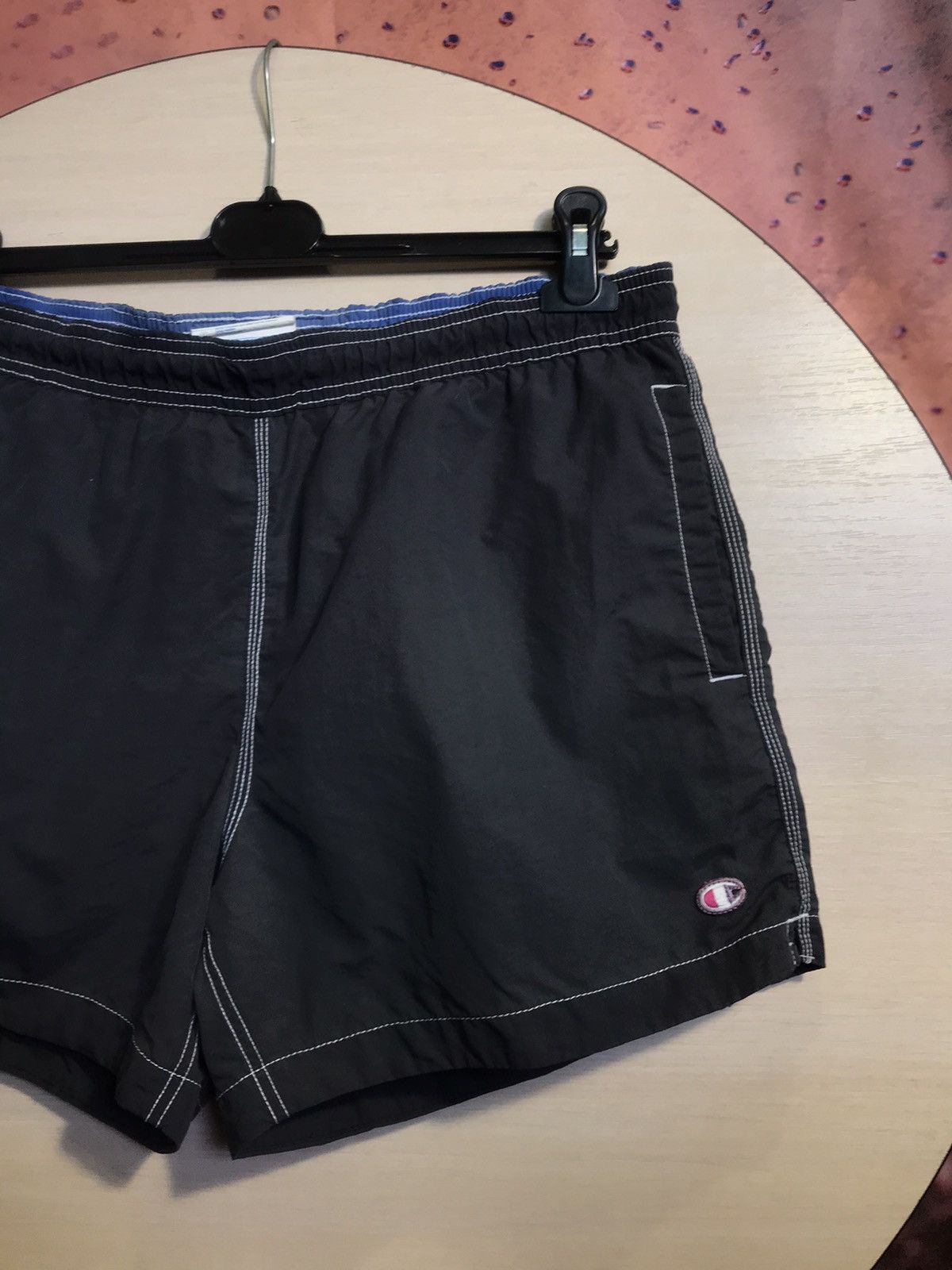 Champion Vintage Champion streetwear shorts Size US 34 / EU 50 - 1 Thumbnail