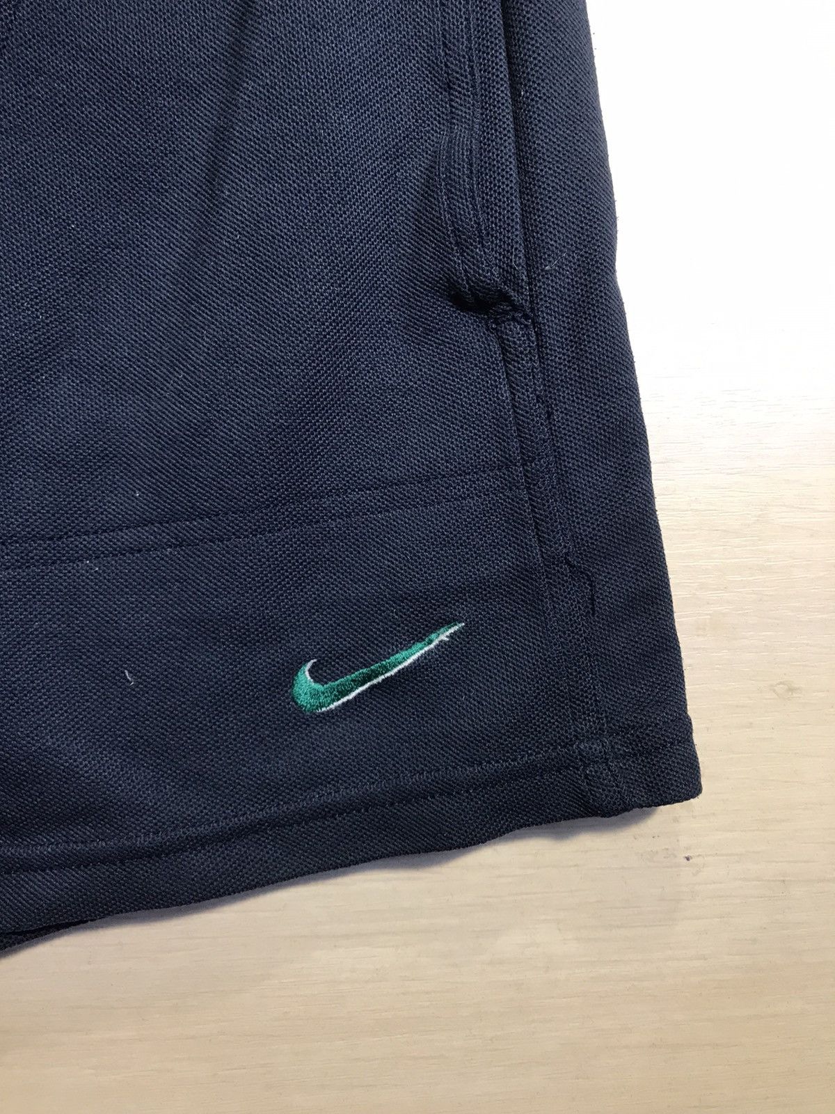 Nike × Vintage Vintage Nike streetwear shorts Size US 29 - 4 Thumbnail