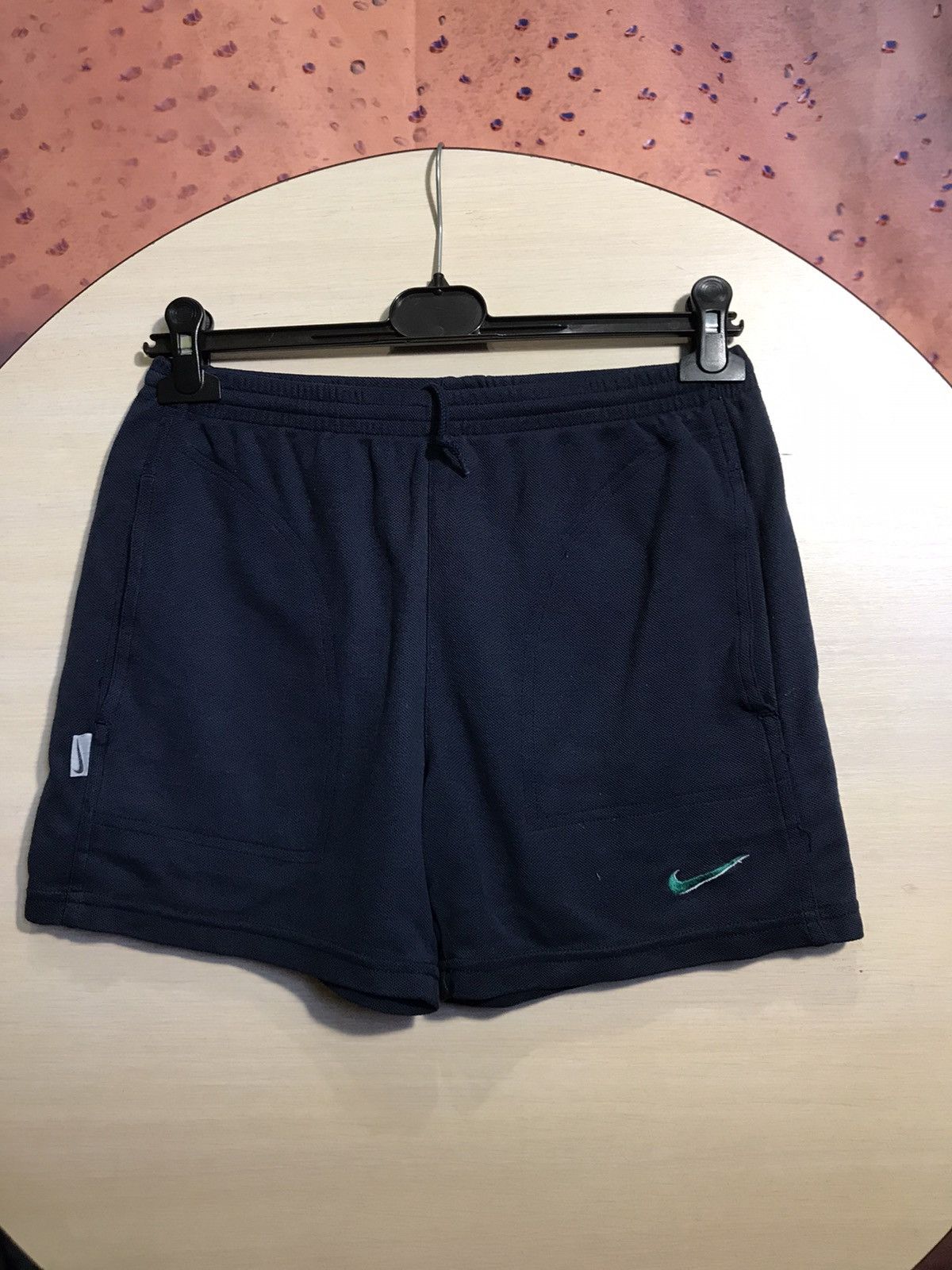Nike × Vintage Vintage Nike streetwear shorts Size US 29 - 2 Thumbnail