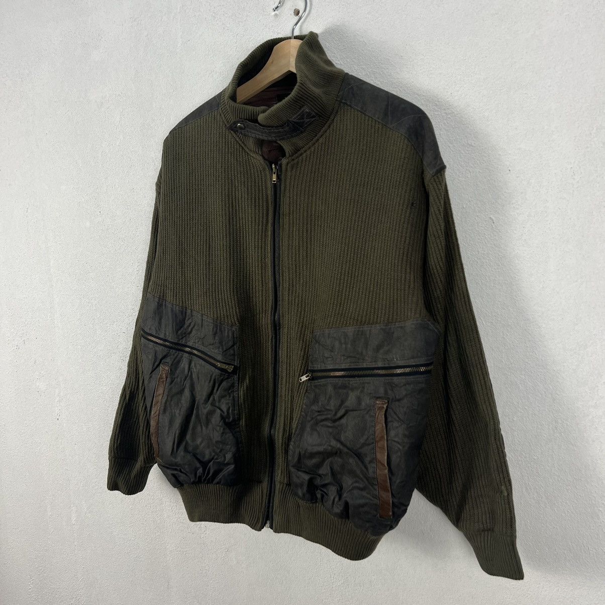 Japanese Brand VINTAGE VALIANT BOMBER JACKET DESIGN MULTI POCKET CARGO Size US L / EU 52-54 / 3 - 2 Thumbnail