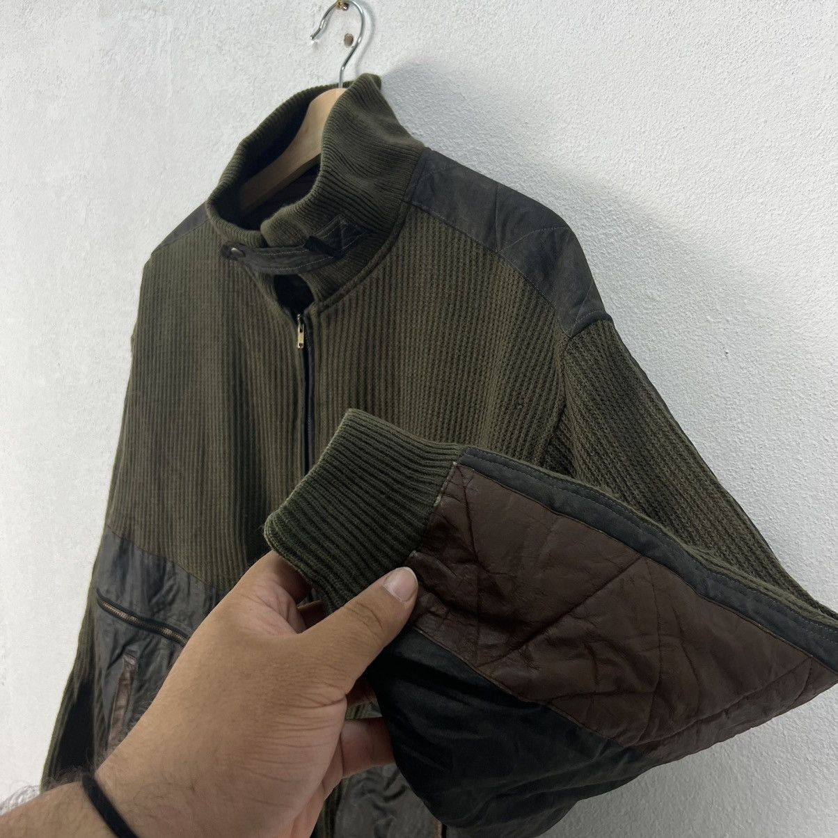 Japanese Brand VINTAGE VALIANT BOMBER JACKET DESIGN MULTI POCKET CARGO Size US L / EU 52-54 / 3 - 7 Thumbnail