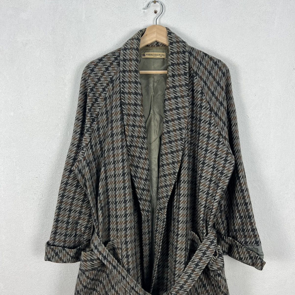 Japanese Brand VINTAGE PIERRE BALMAIN PARIS BATHROBE NOVA CHECK DESIGN Size US M / EU 48-50 / 2 - 2 Thumbnail