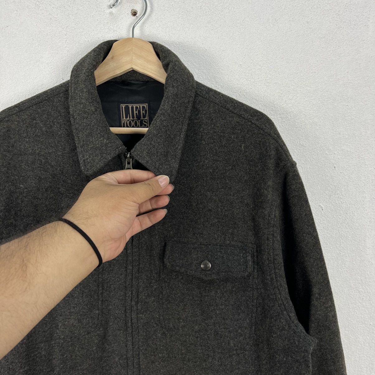 Japanese Brand VINTAGE LIGE TOOLS WOOL JACKET MULTI POCKET CARGO DESIGN Size US M / EU 48-50 / 2 - 5 Thumbnail
