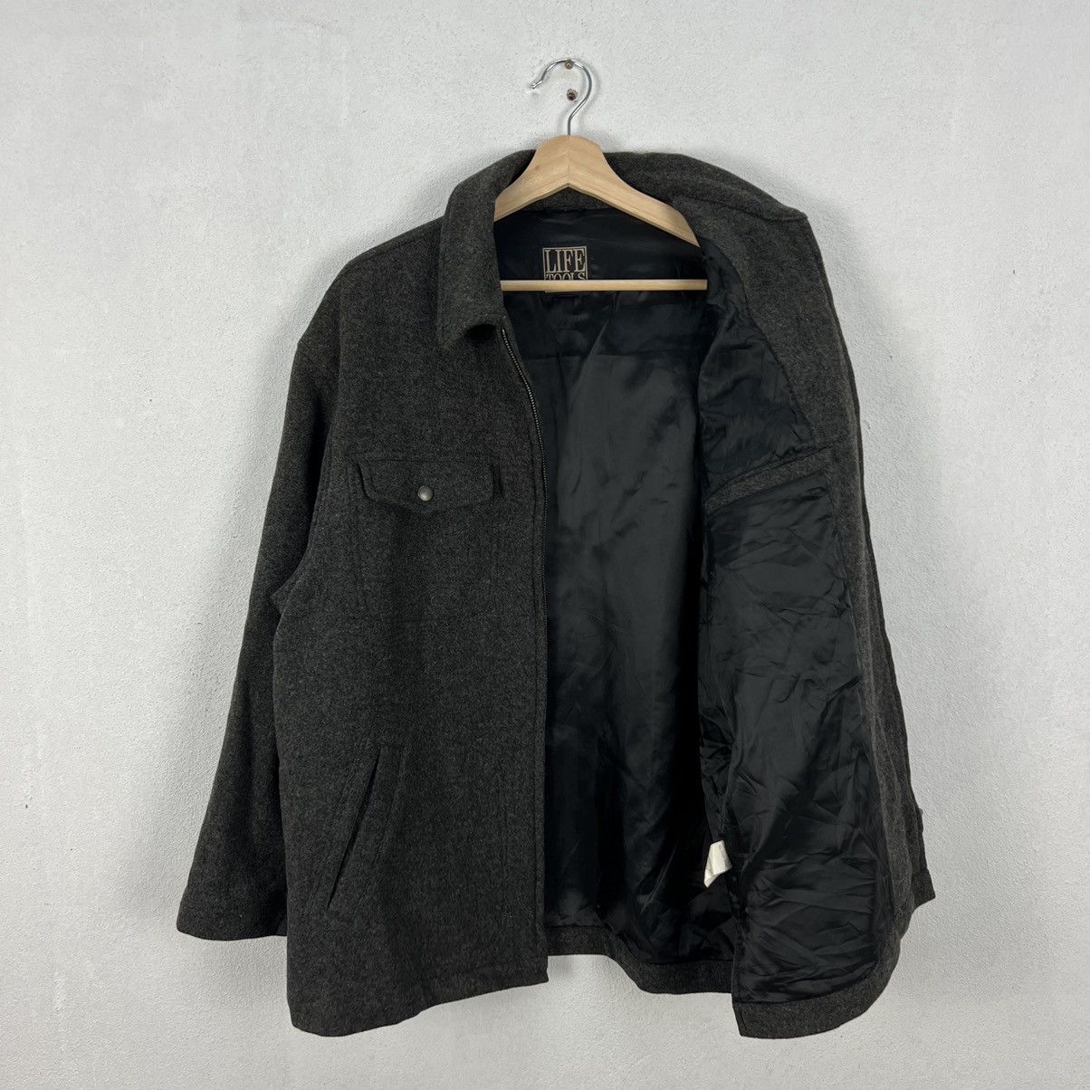 Japanese Brand VINTAGE LIGE TOOLS WOOL JACKET MULTI POCKET CARGO DESIGN Size US M / EU 48-50 / 2 - 8 Thumbnail
