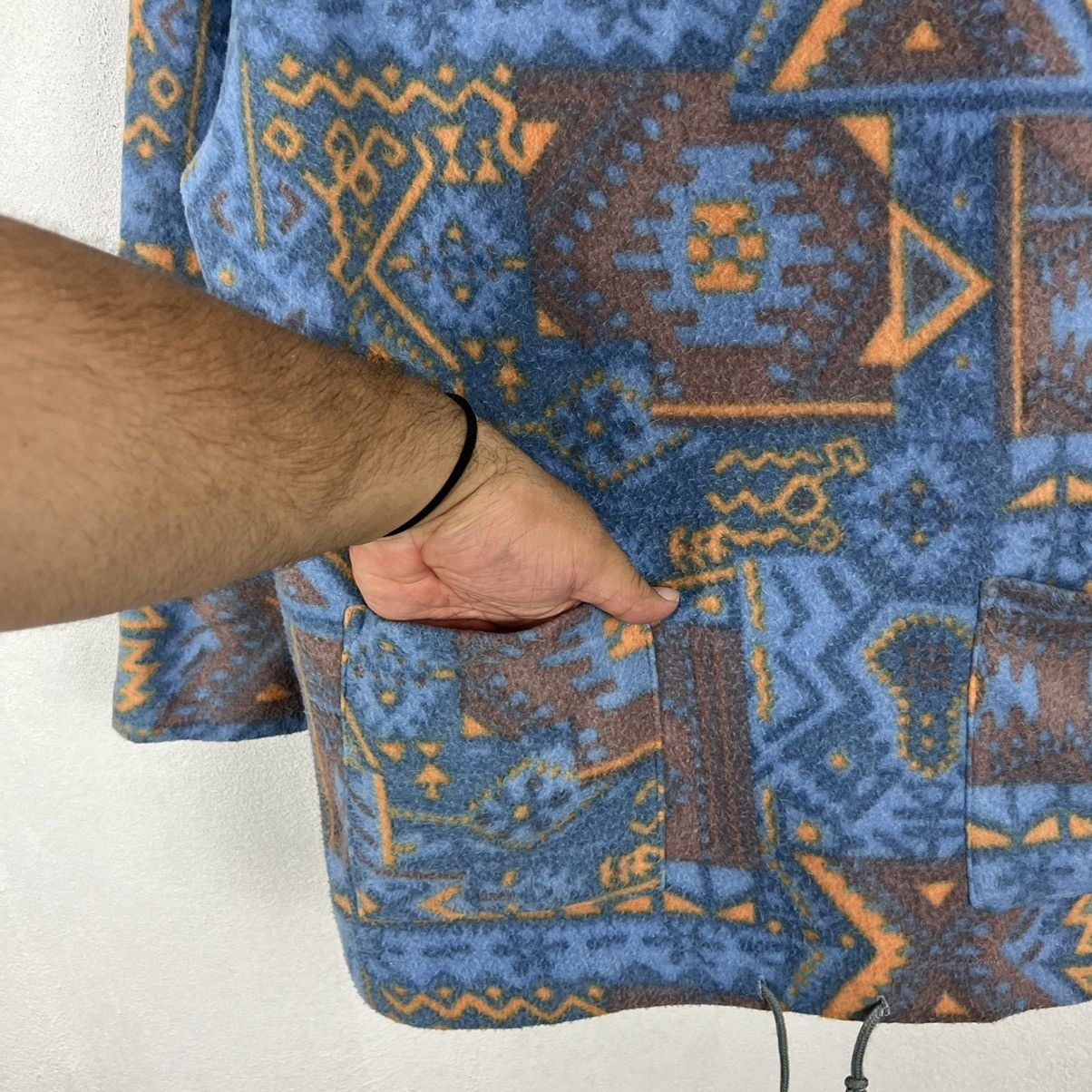 Japanese Brand VINTAGE ART STADIUM CP NAVAJO DESIGN FULL PRINT SWEATSHIRT Size US L / EU 52-54 / 3 - 5 Thumbnail