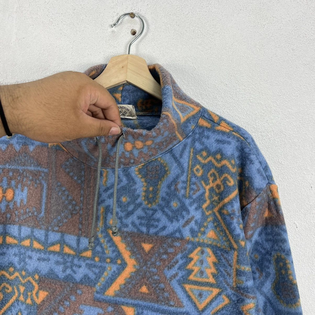 Japanese Brand VINTAGE ART STADIUM CP NAVAJO DESIGN FULL PRINT SWEATSHIRT Size US L / EU 52-54 / 3 - 6 Thumbnail