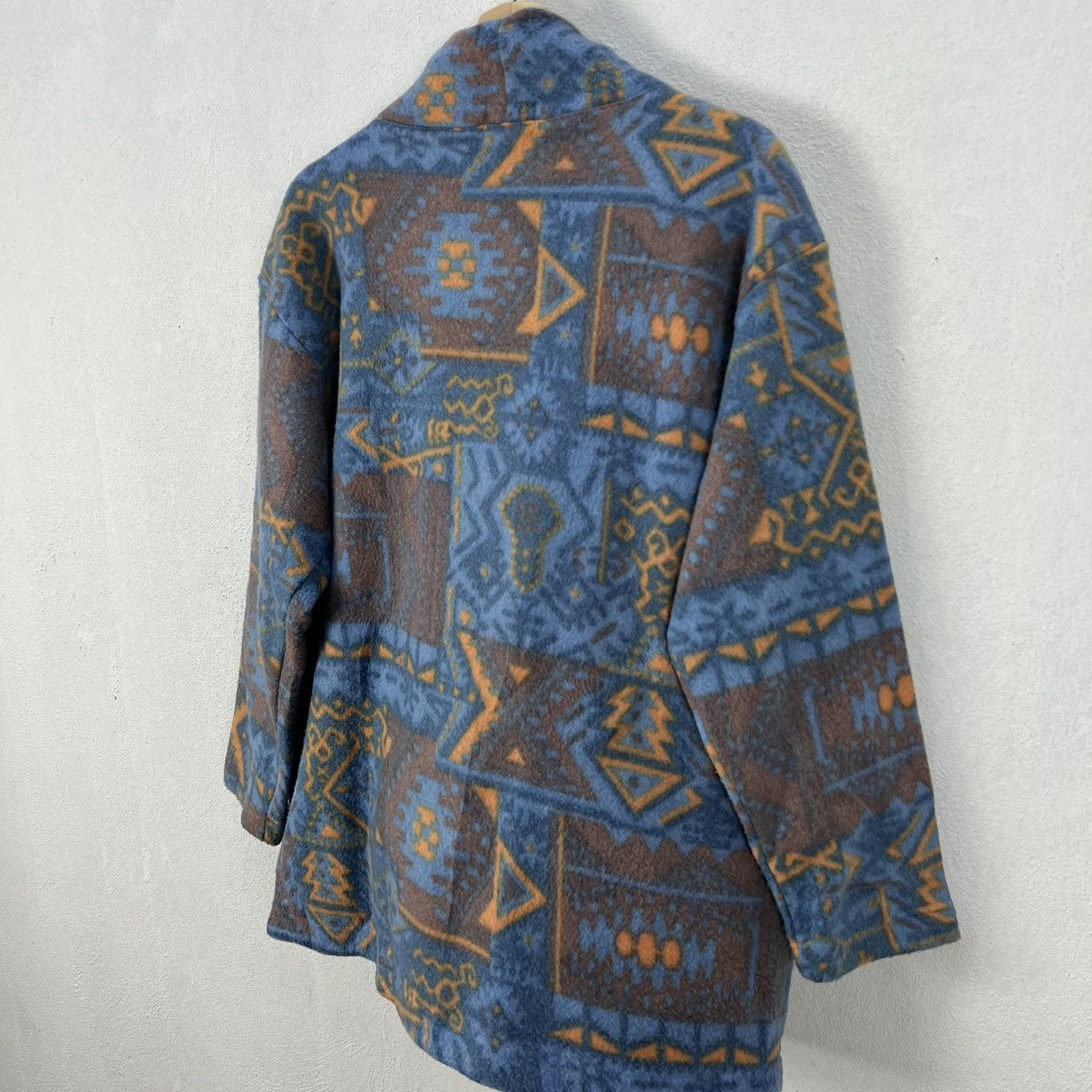 Japanese Brand VINTAGE ART STADIUM CP NAVAJO DESIGN FULL PRINT SWEATSHIRT Size US L / EU 52-54 / 3 - 9 Thumbnail