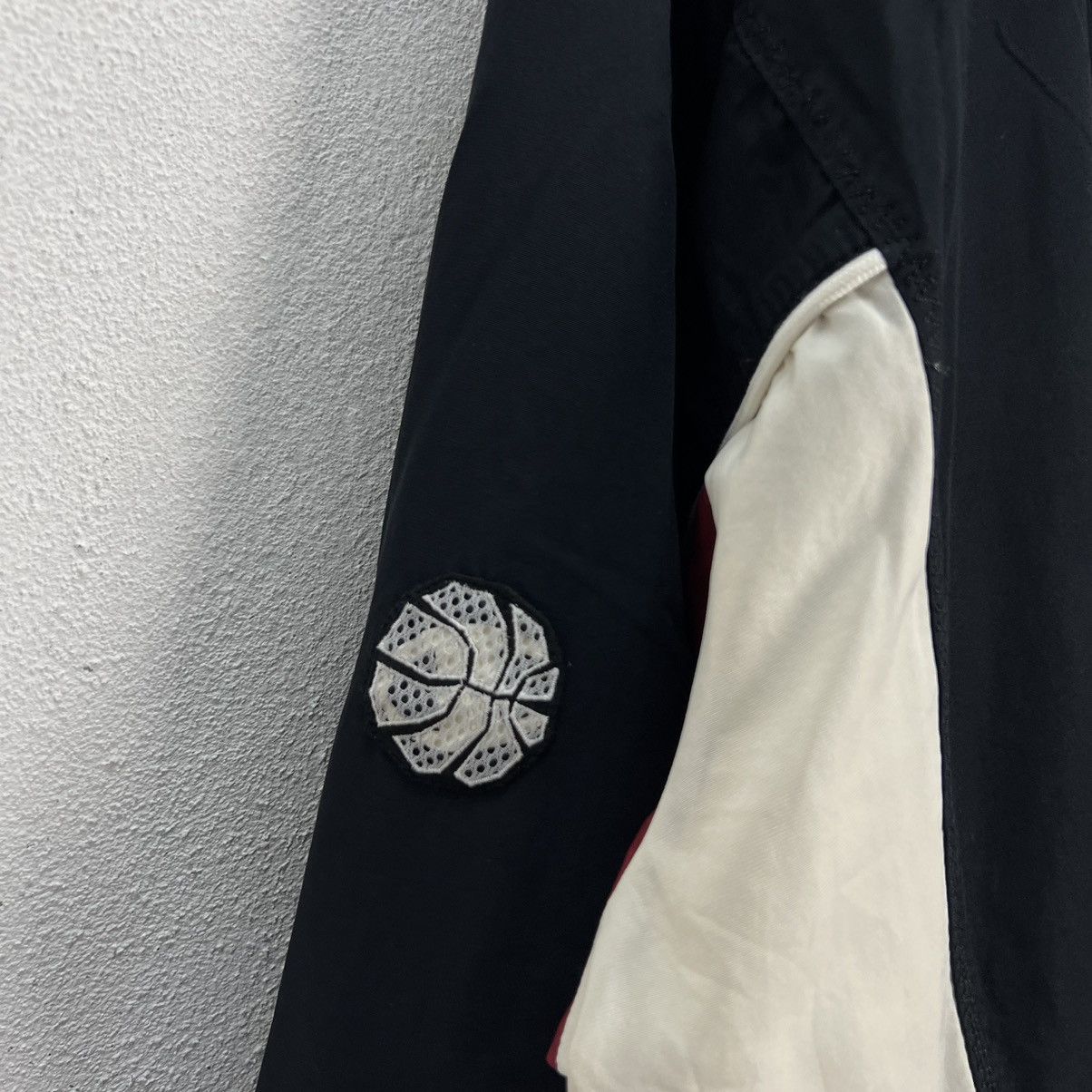 Champion VINTAGE CHAMPION COACH BOMBER JACKET RARE DESIGN Size US M / EU 48-50 / 2 - 6 Thumbnail