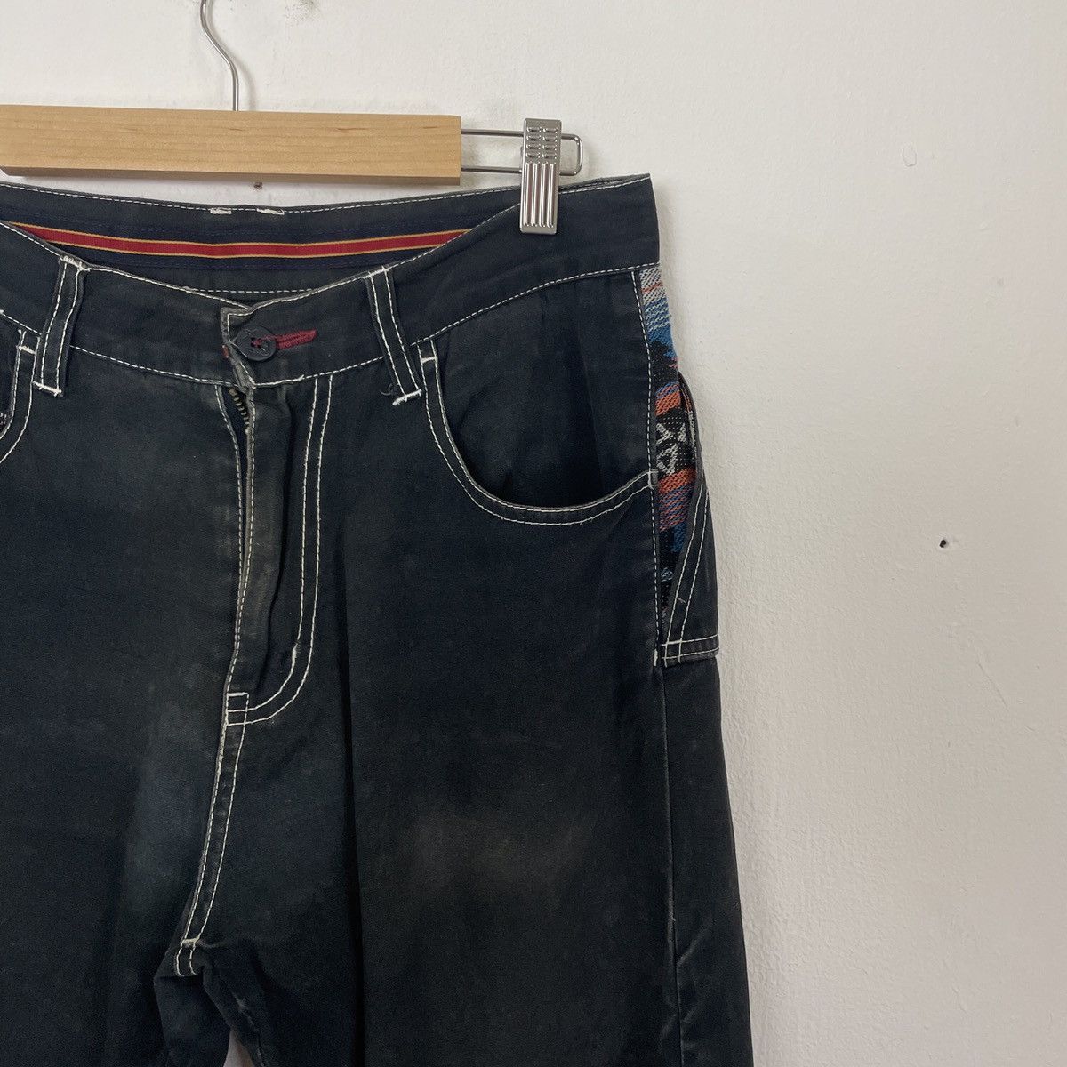 Other Vintage Unbranded Aztec Navajo Style Denim Jeans Size US 30 / EU 46 - 8 Thumbnail