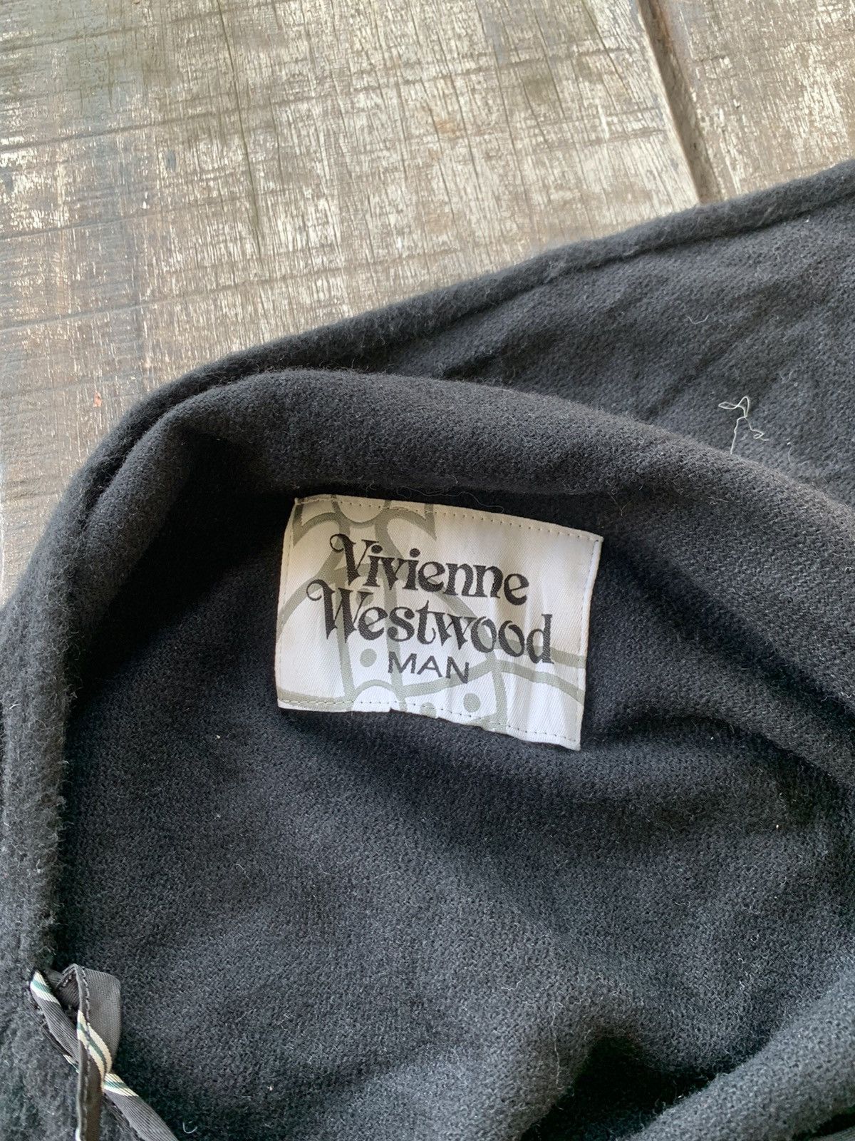 Vivienne Westwood Vivienne westwood man wool nice design Size US L / EU 52-54 / 3 - 11 Thumbnail