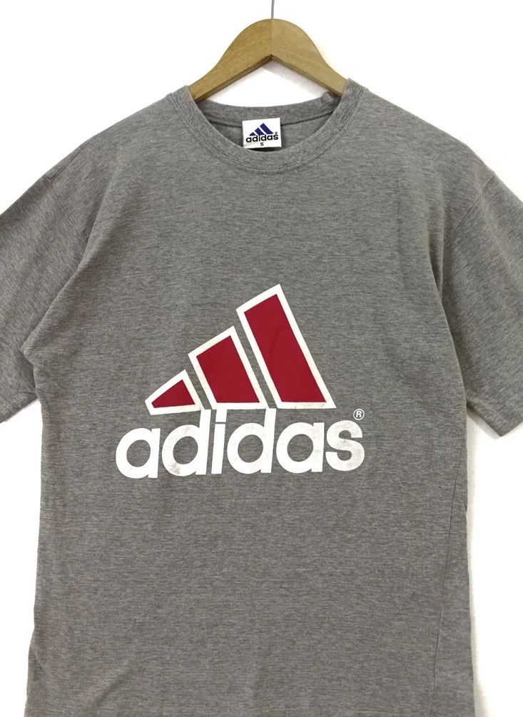 Adidas × Vintage vintage adidas tshirt big logo adidas equipment logo Size US S / EU 44-46 / 1 - 3 Thumbnail
