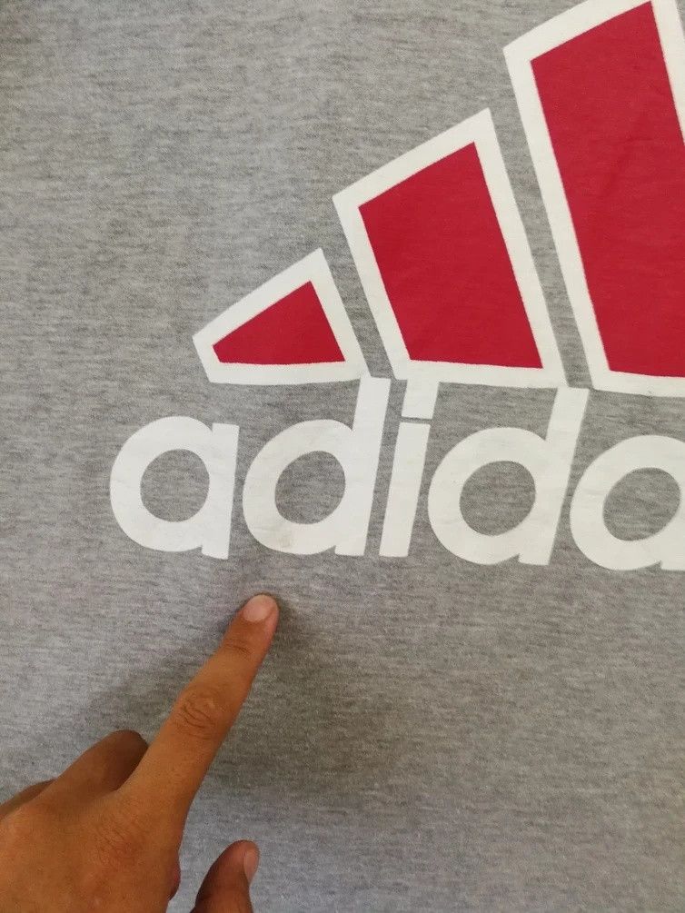Adidas × Vintage vintage adidas tshirt big logo adidas equipment logo Size US S / EU 44-46 / 1 - 5 Thumbnail