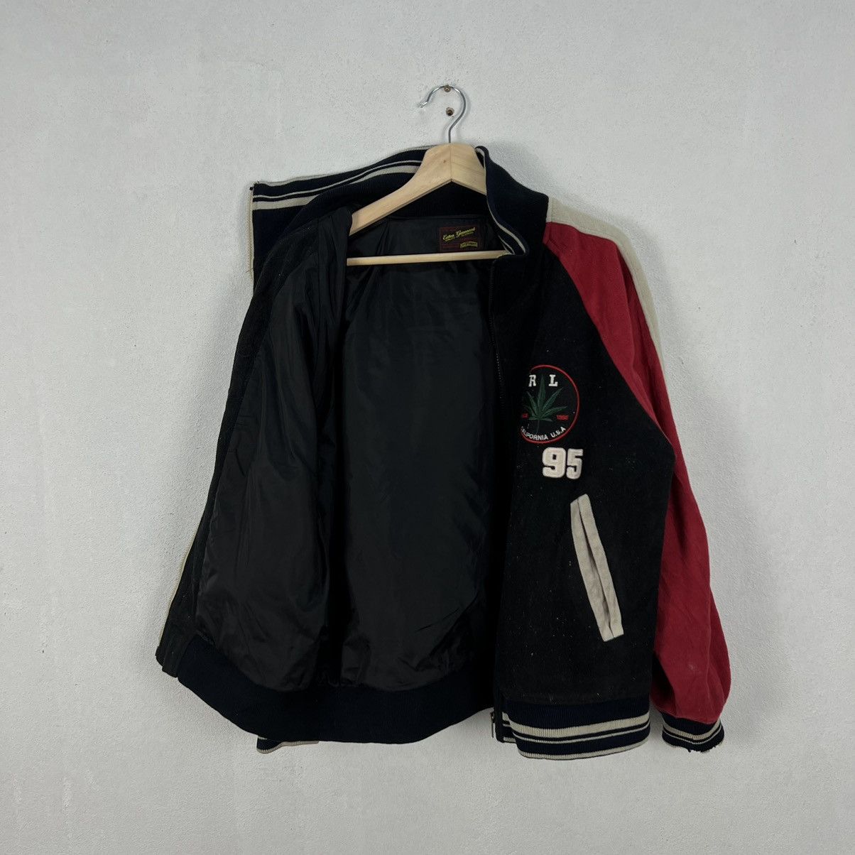 Garment Project VINTAGE EXTRA GARMENT CLOTHING RED LETTER BIG LOGO Size US L / EU 52-54 / 3 - 6 Thumbnail