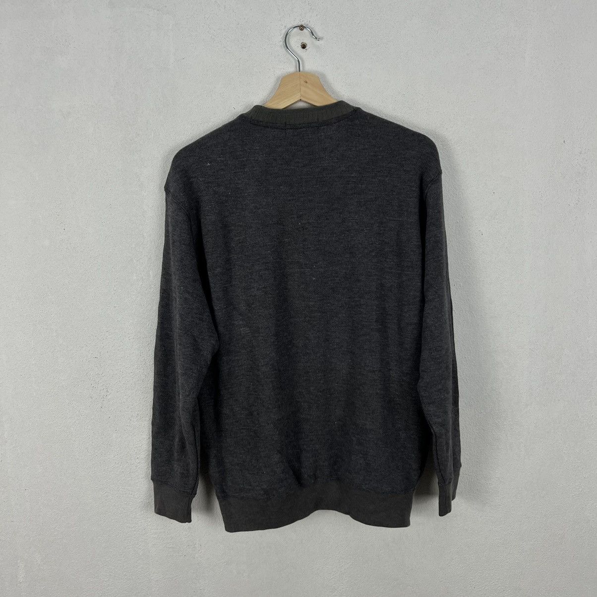 Vintage VINTAGE GIANNI VALENTINO SWEATSHIRT EMBROIDERY BIG LOGO Size US M / EU 48-50 / 2 - 6 Thumbnail