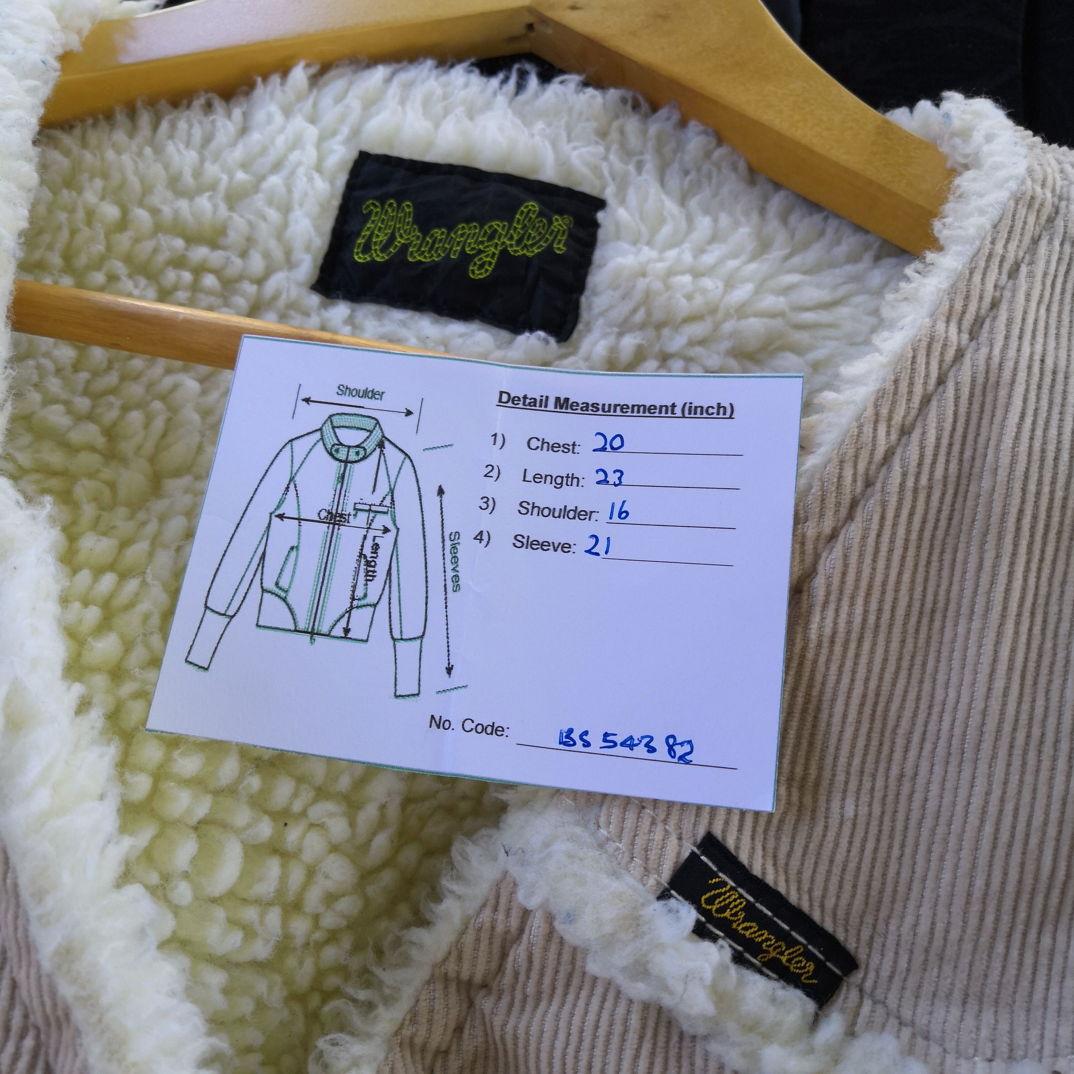Vintage Wrangler Corduroy Jacket with Shearling Fleece Inner Jacket Size US M / EU 48-50 / 2 - 10 Thumbnail