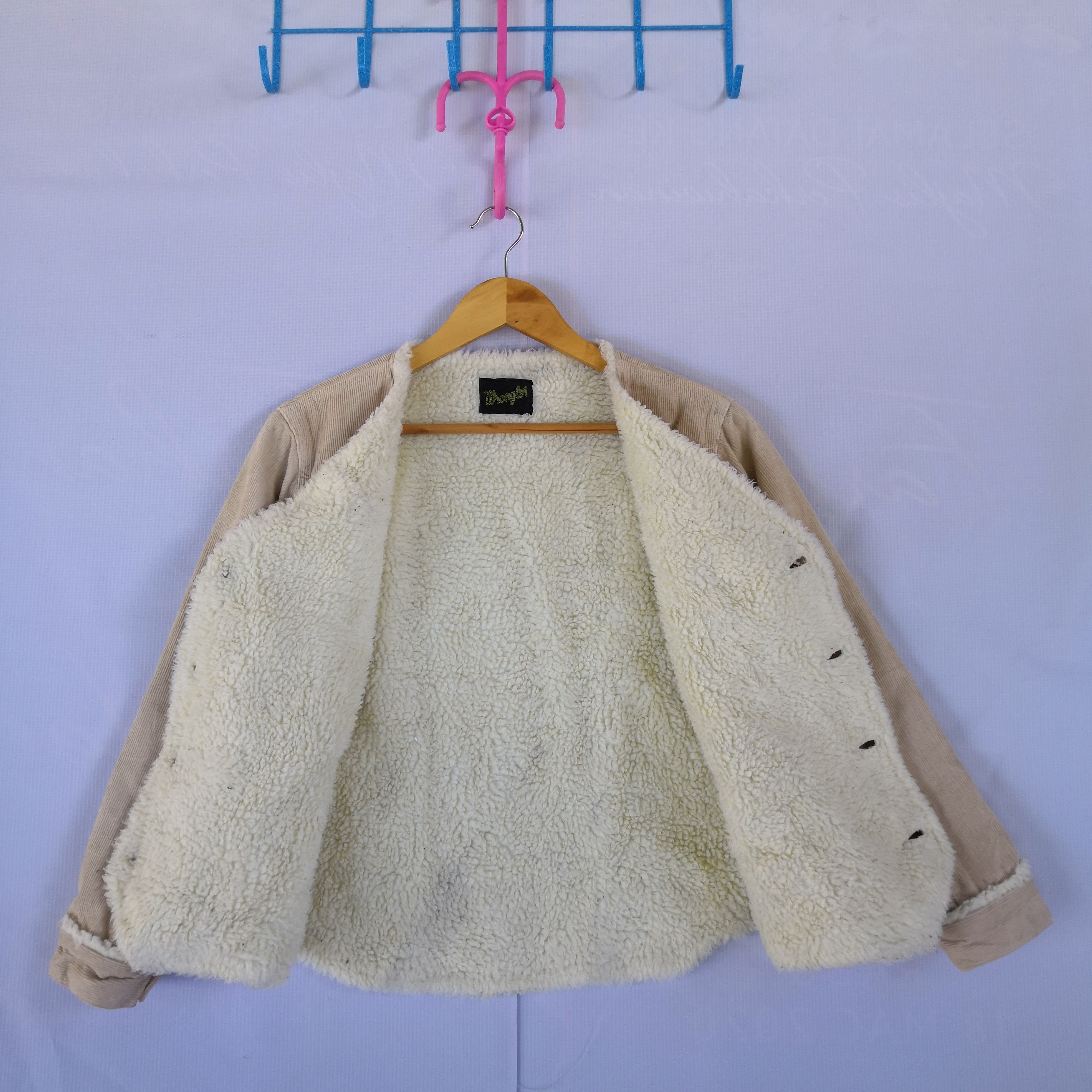 Vintage Wrangler Corduroy Jacket with Shearling Fleece Inner Jacket Size US M / EU 48-50 / 2 - 7 Thumbnail