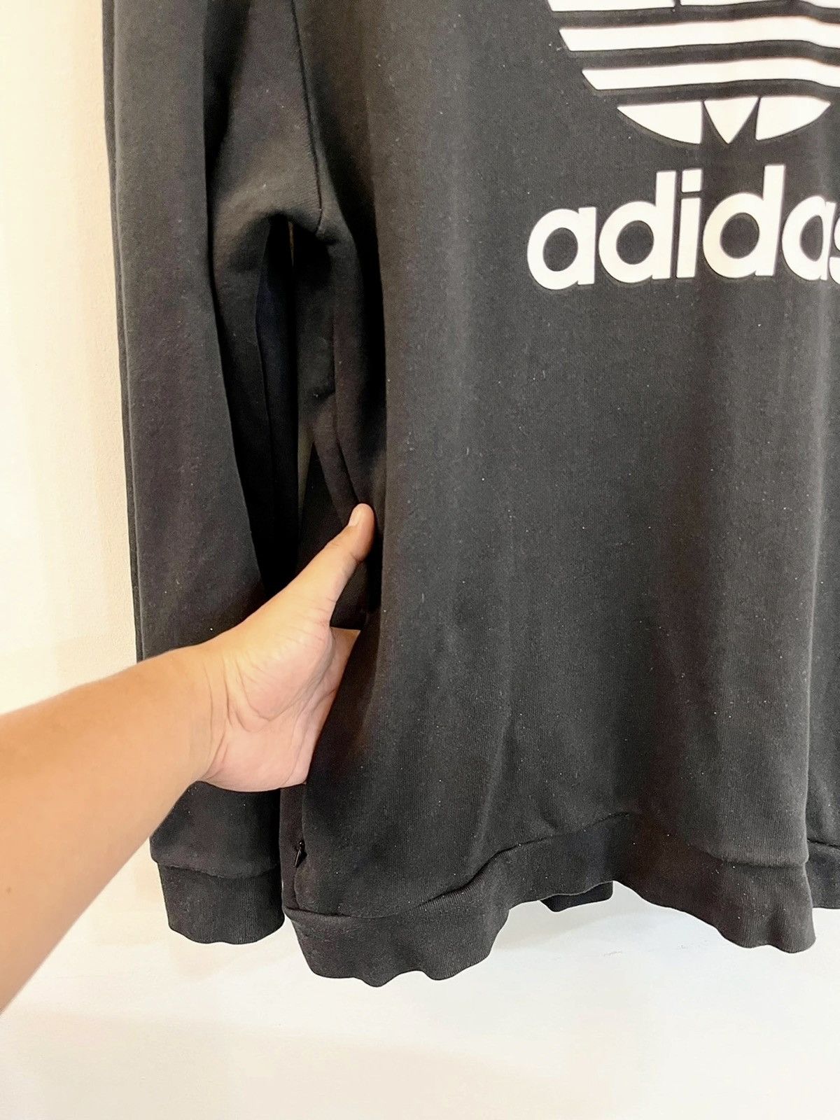 Adidas × Vintage VINTAGE ADIDAS TREFOIL HOODIE BIG LOGO FRONT ALL BLACKS Size US L / EU 52-54 / 3 - 7 Thumbnail
