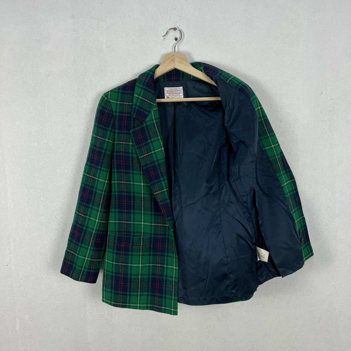 Pendleton RARESTYLE TARTAN DESIGN PENDELTON MADE IN USA CROPPED JACKET Size US S / EU 44-46 / 1 - 8 Thumbnail