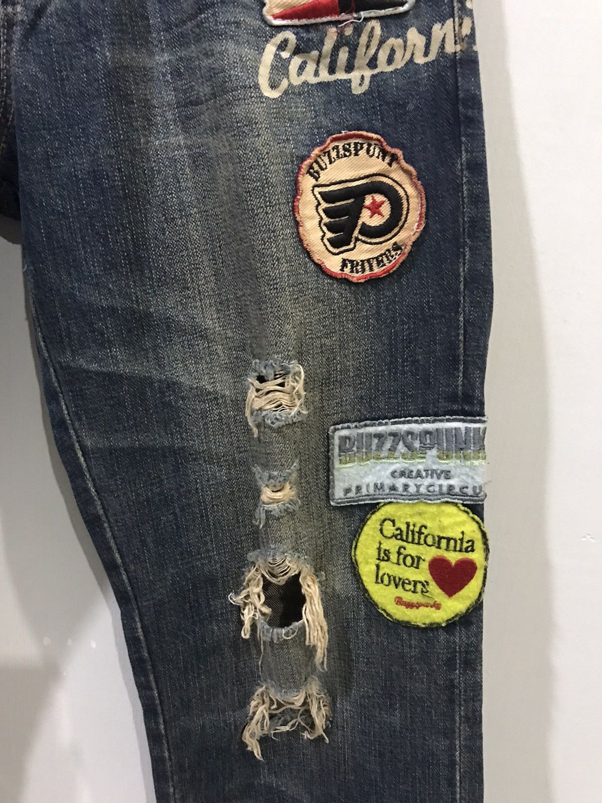 Japanese Brand STATEMENT.P🔥BUZZSPUNKY Tokyo Distressed PUNK Patches Denim Size US 29 - 6 Thumbnail