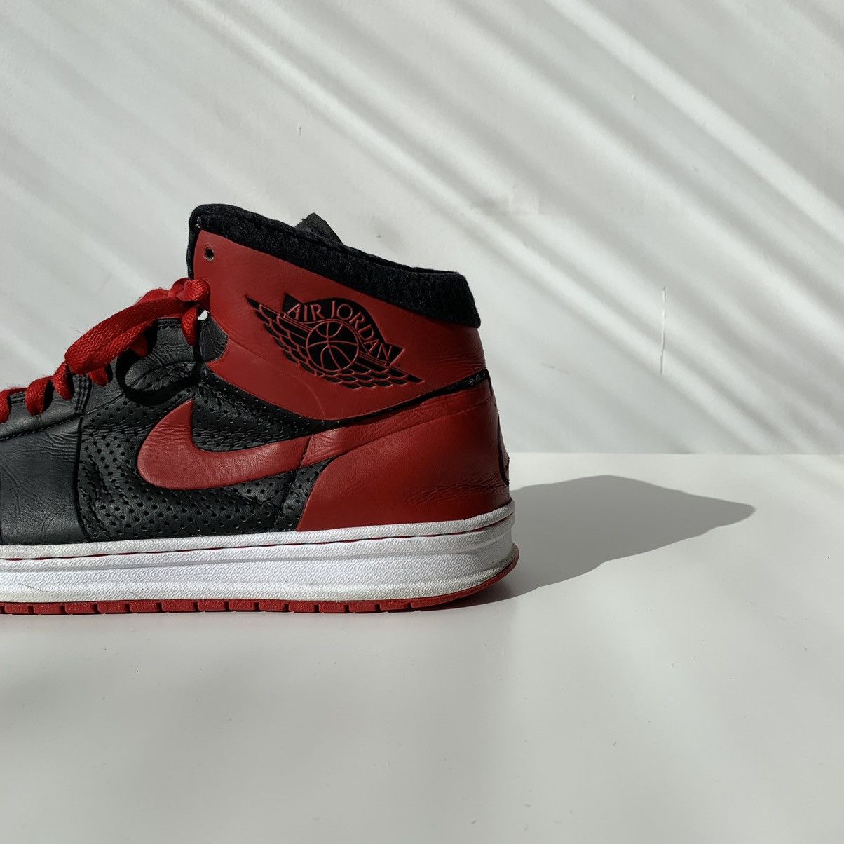 Jordan Brand 2009 Nike Jordan Alpha 1 Bred Size US 13 / EU 46 - 11 Thumbnail