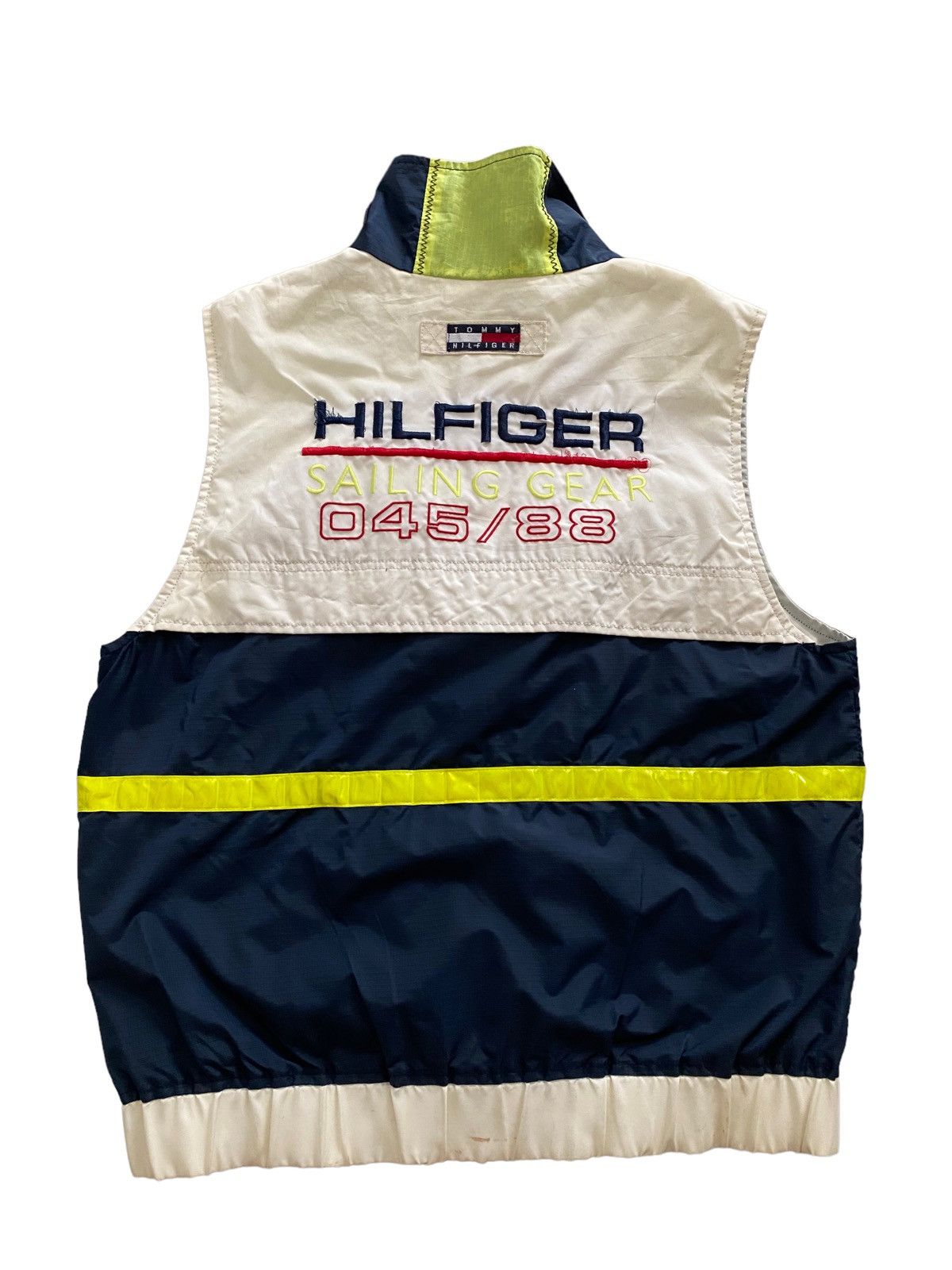 Tommy Hilfiger × Vintage Vintage Tommy Hilfiger Sailing Gear ROBOT Vest nice design Size US L / EU 52-54 / 3 - 4 Thumbnail