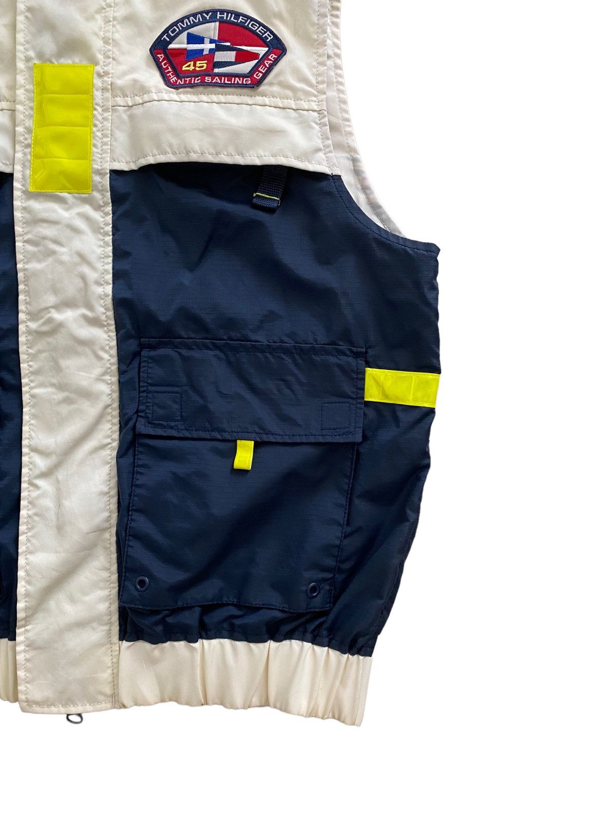 Tommy Hilfiger × Vintage Vintage Tommy Hilfiger Sailing Gear ROBOT Vest nice design Size US L / EU 52-54 / 3 - 7 Thumbnail