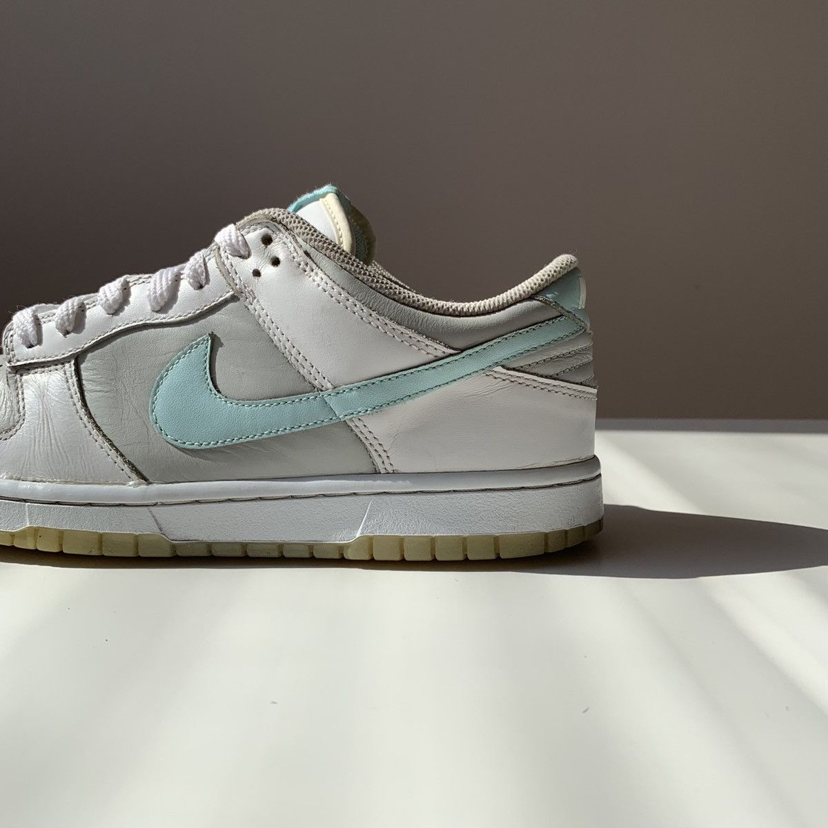 Nike 2005 Nike Dunk Low Ice Blue Neutral Grey White / Baby Blue Size US 7.5 / EU 40-41 - 11 Thumbnail