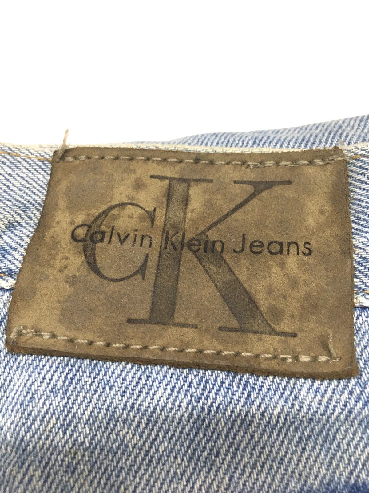 Calvin Klein × Vintage Vintage ‘80 Calvin Klein easy fit jean light wash blue deni Size US 29 - 15 Thumbnail