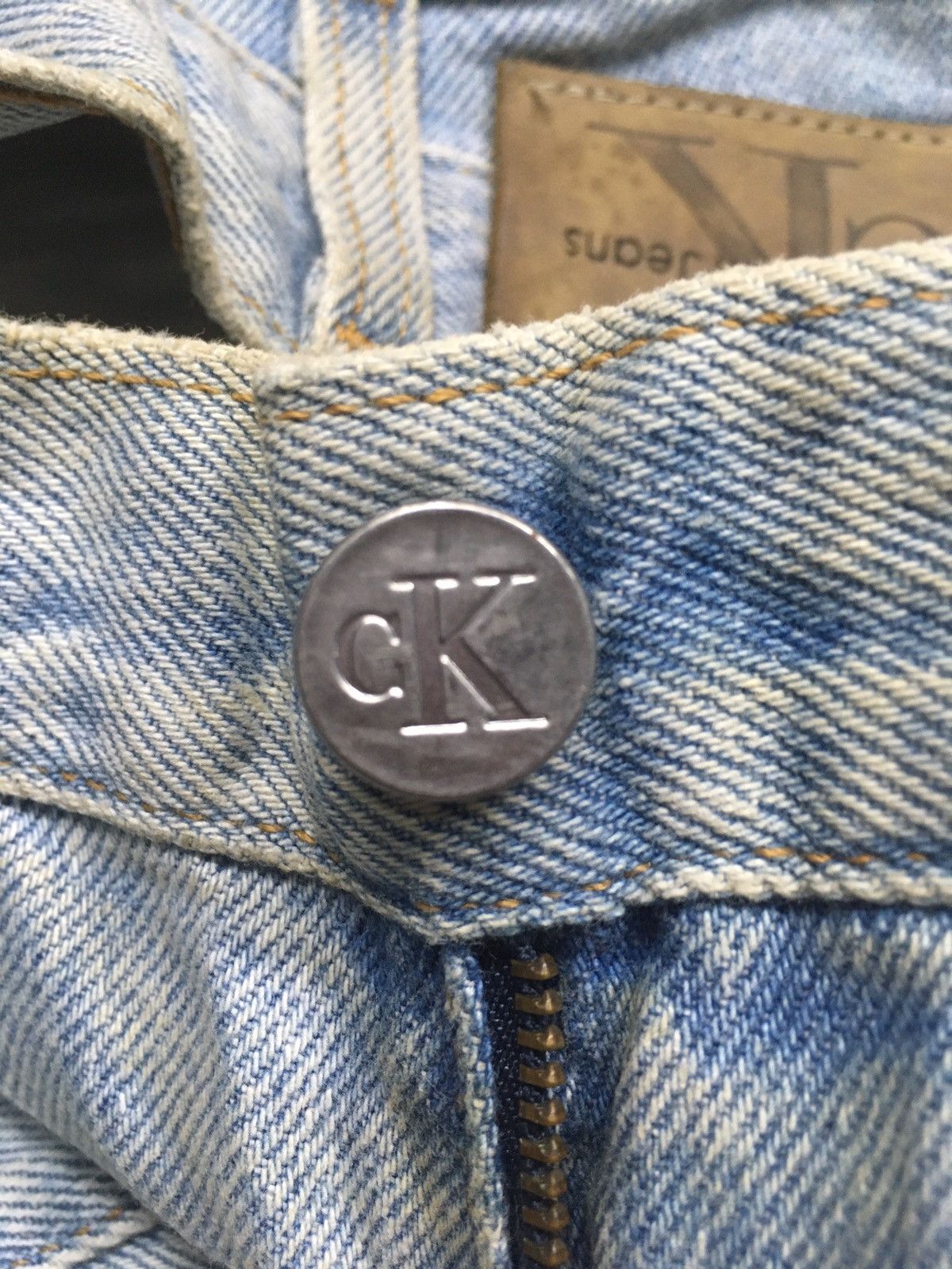 Calvin Klein × Vintage Vintage ‘80 Calvin Klein easy fit jean light wash blue deni Size US 29 - 9 Thumbnail
