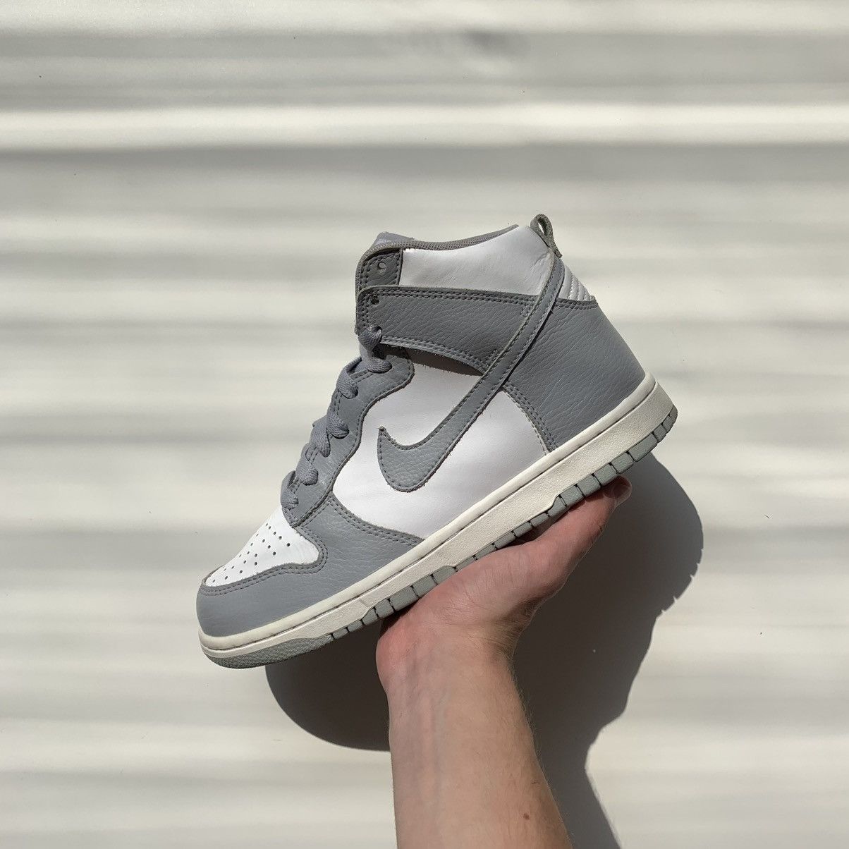 Nike 2016 Nike Dunk High White Wolf Grey Size US 7 / IT 37 - 9 Thumbnail
