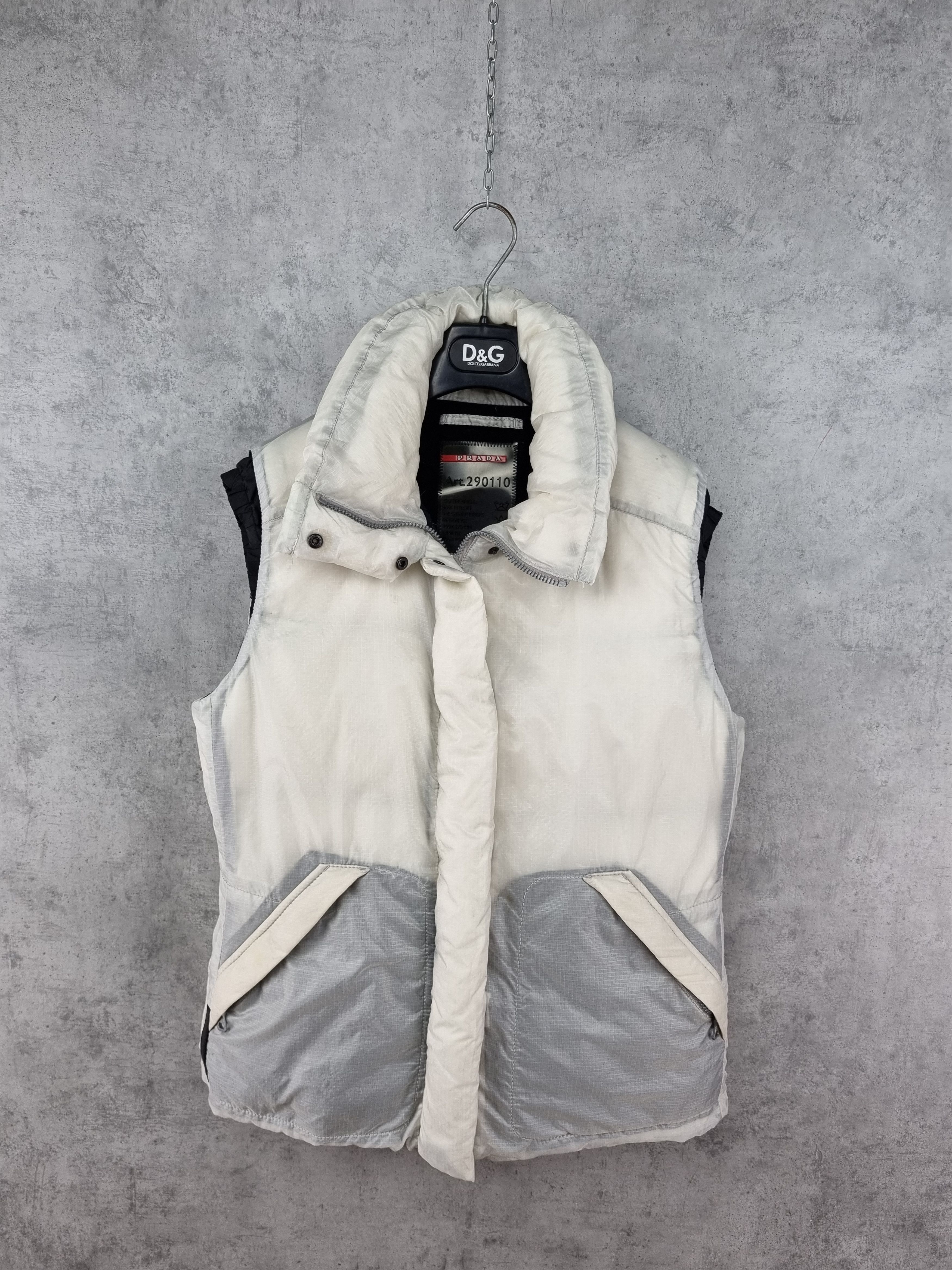 Prada Rare 90s PRADA Vintage Down Vest Nylon Size M / US 6-8 / IT 42-44 - 3 Thumbnail