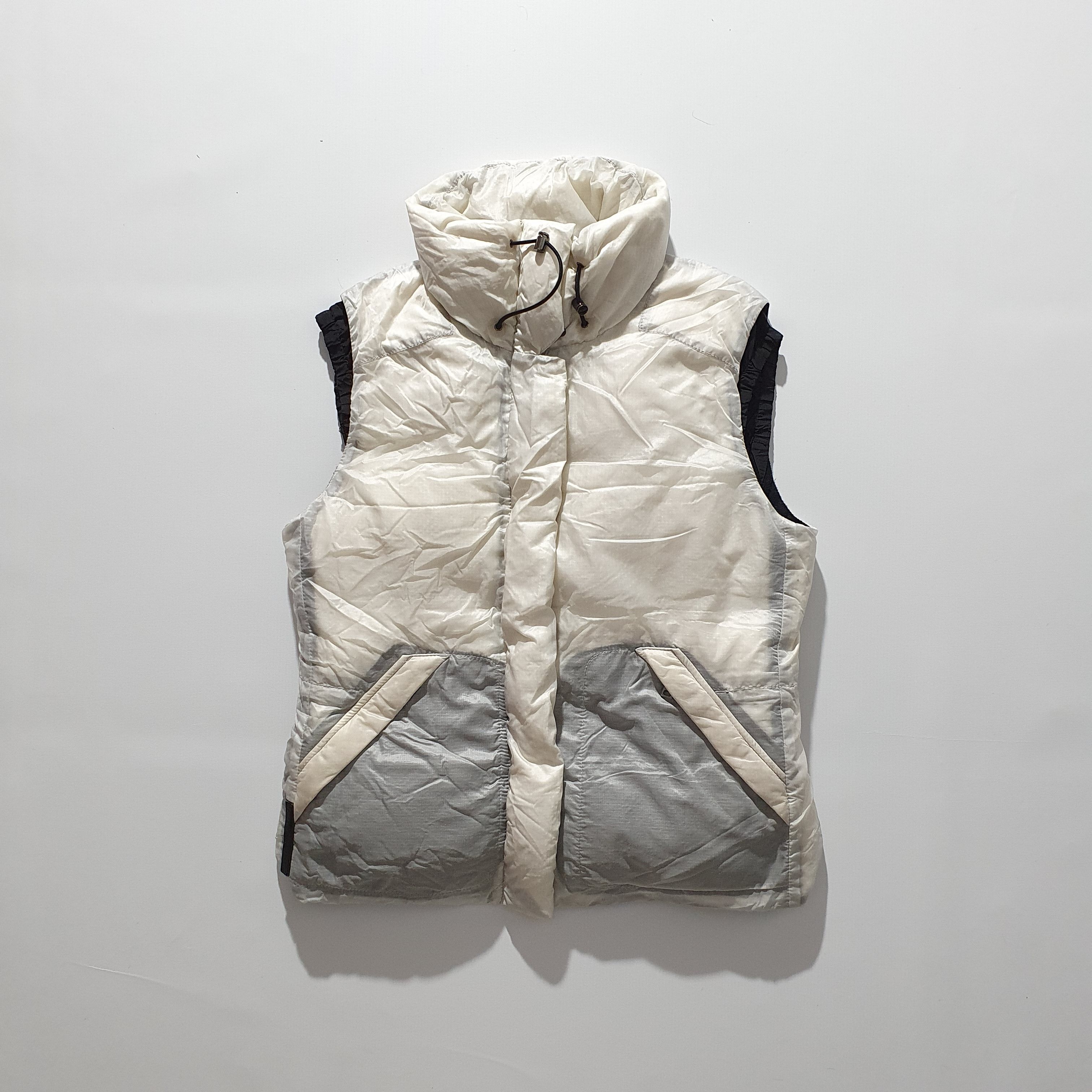 Prada Rare 90s PRADA Vintage Down Vest Nylon Size M / US 6-8 / IT 42-44 - 5 Thumbnail