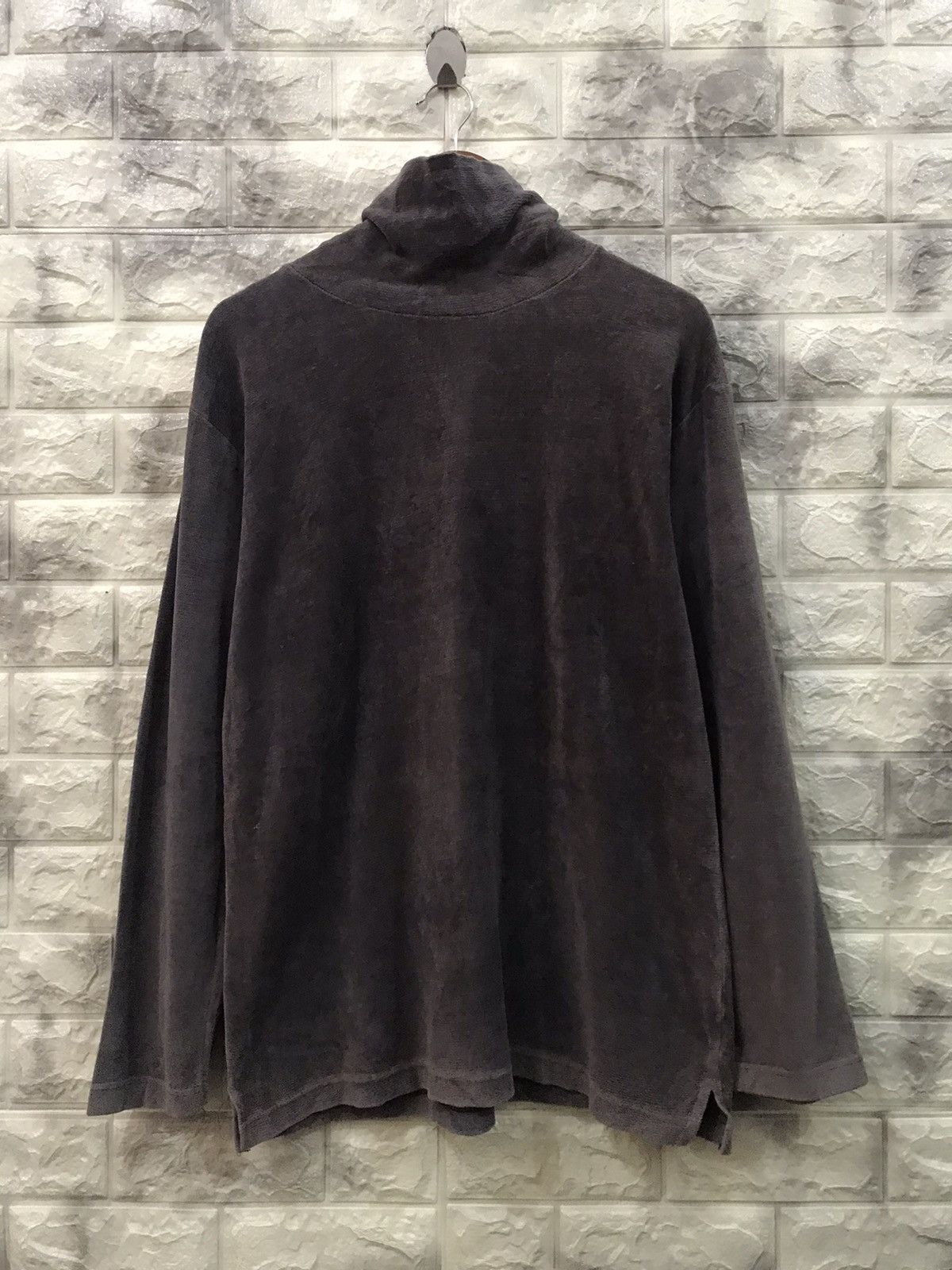 Vintage Masterpiece Highneck