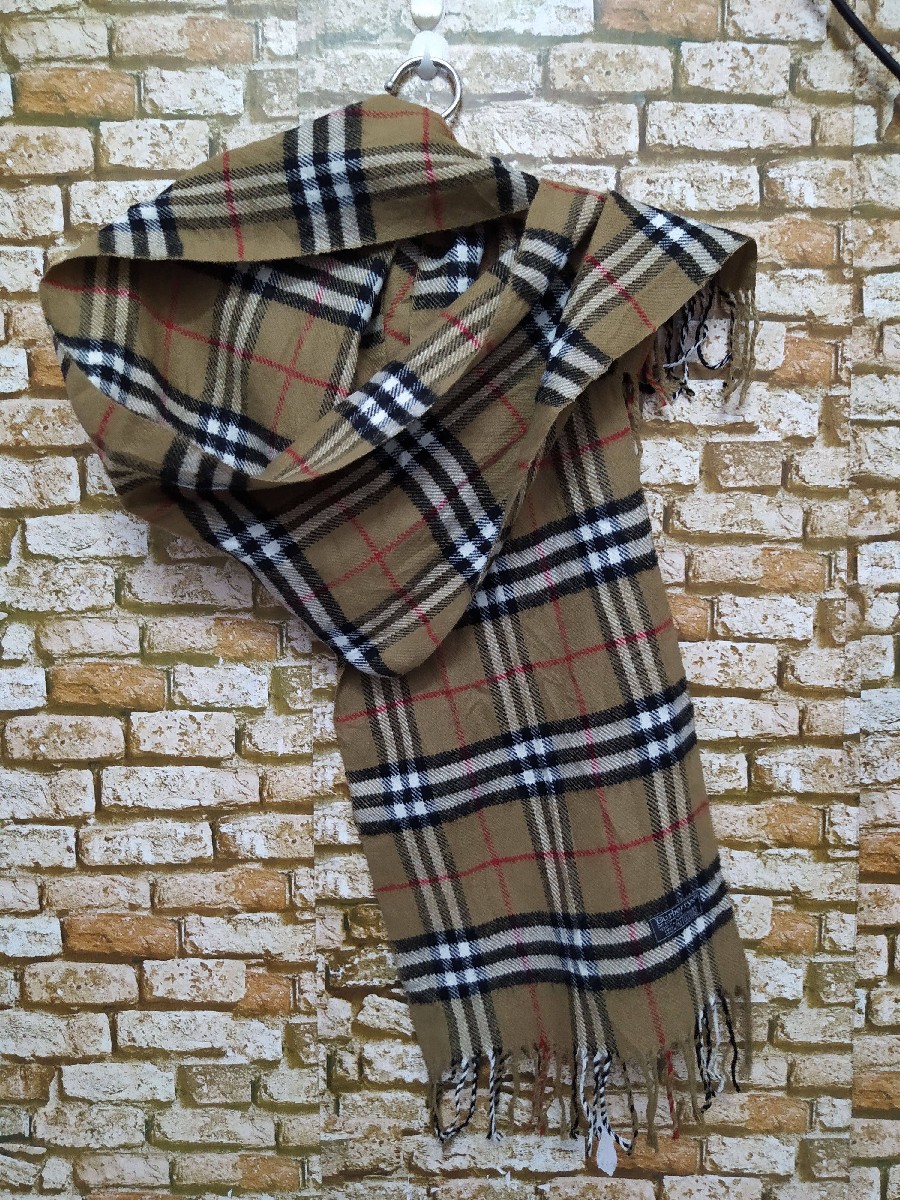 Burberry BURBERRY MUFFKER SCARVES NOVA CHECK LAMBWOOLS (C58) Size ONE SIZE - 1 Thumbnail