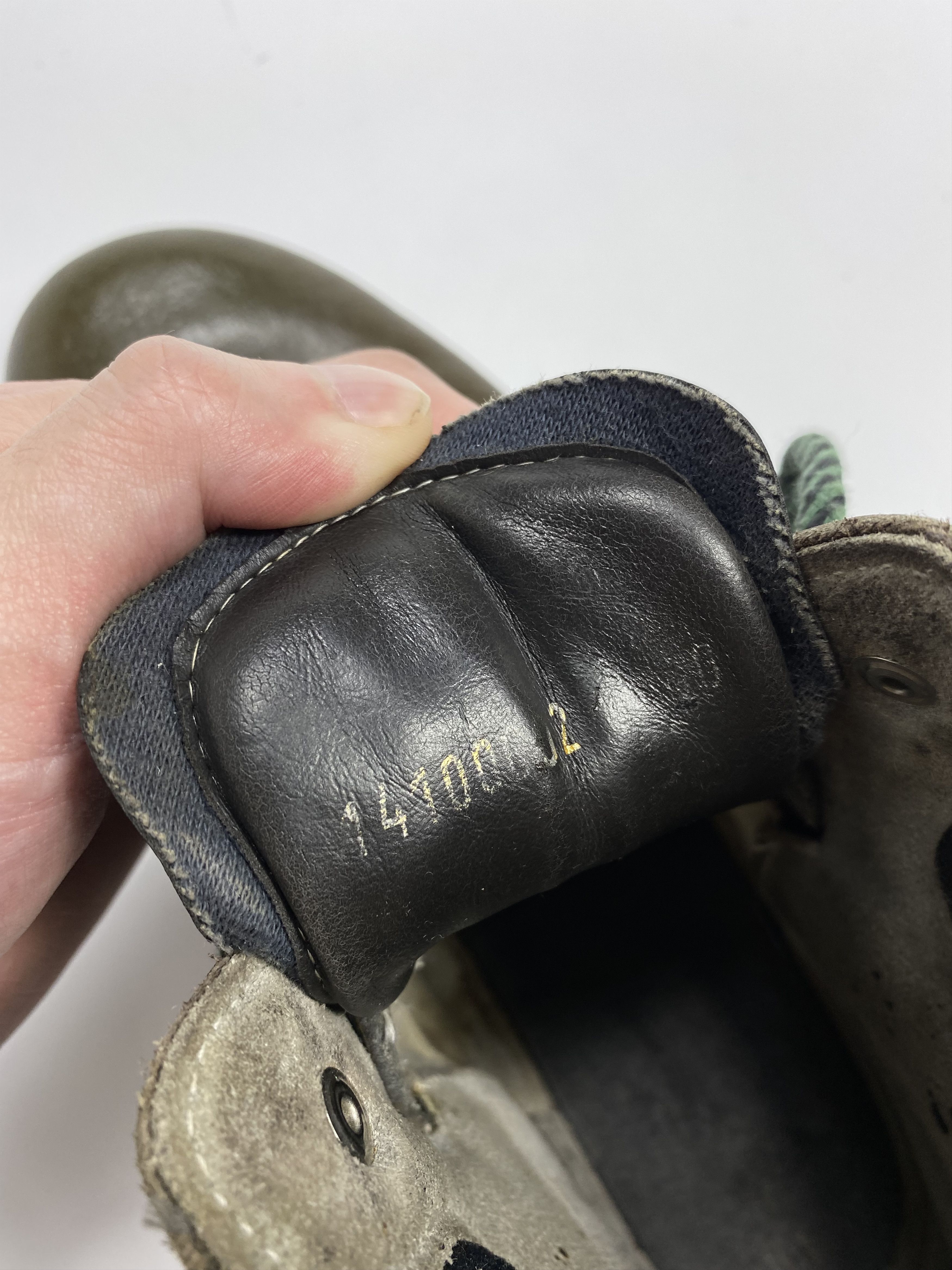 Genuine Leather Dachstein 80s Vintage Mountaineering Hiking Leather Boots Size US 7 / EU 40 - 8 Thumbnail