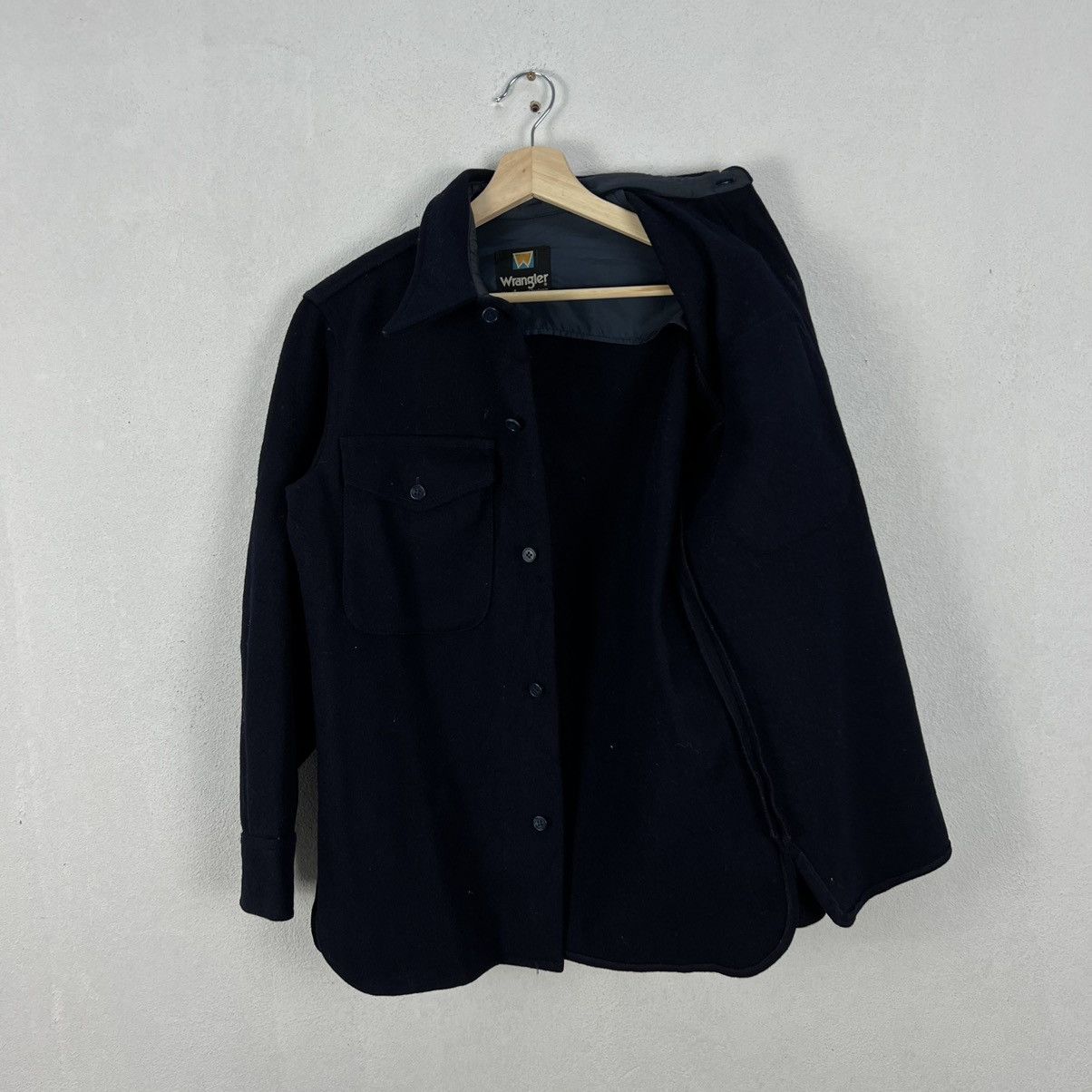 Japanese Brand VINTAGE WRANGLER SHIRT BUTTON UPS WOOL Size US M / EU 48-50 / 2 - 9 Thumbnail